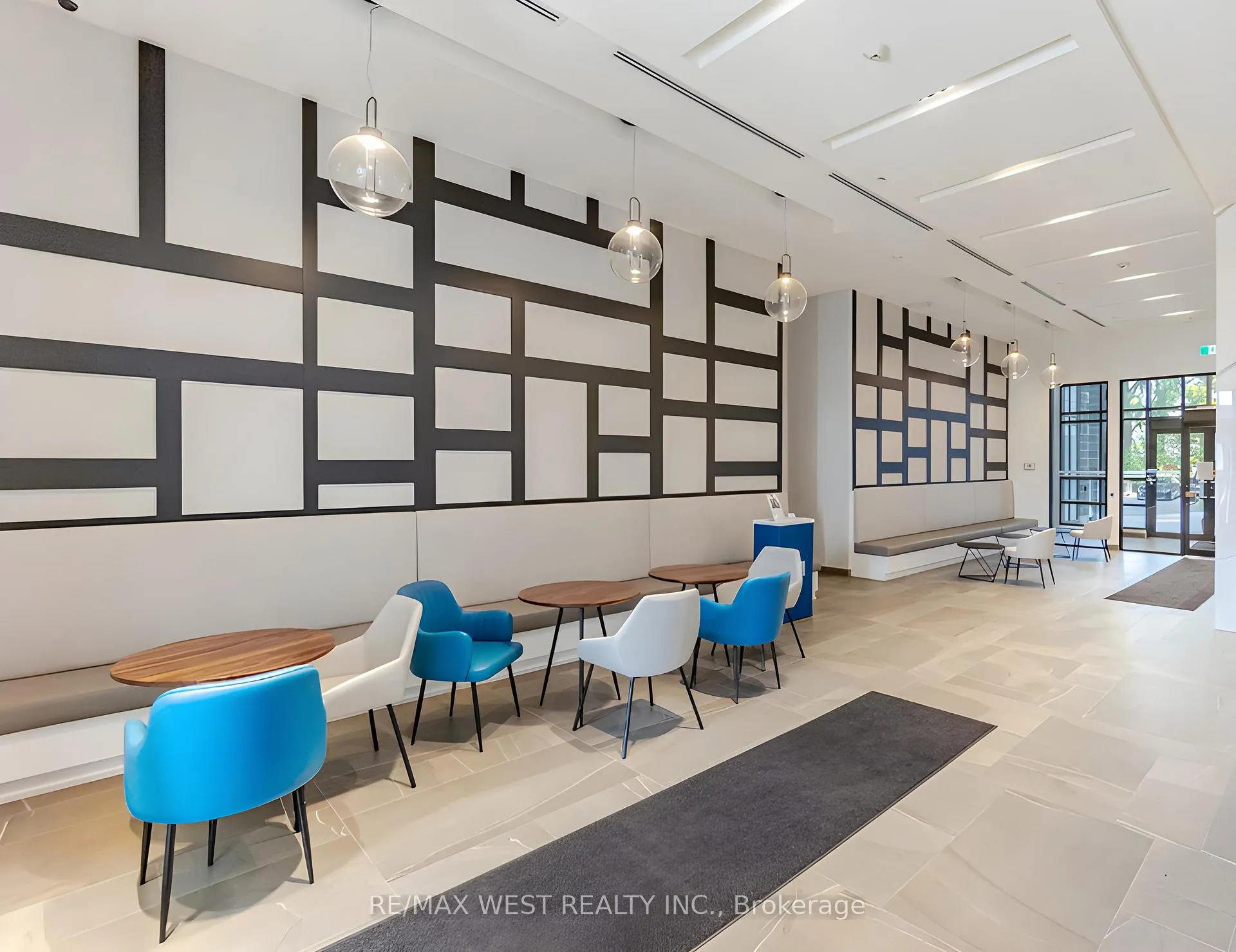 Photo 11 of Unit 618, 681 Yonge Street, Barrie, Painswick South — HOMEH