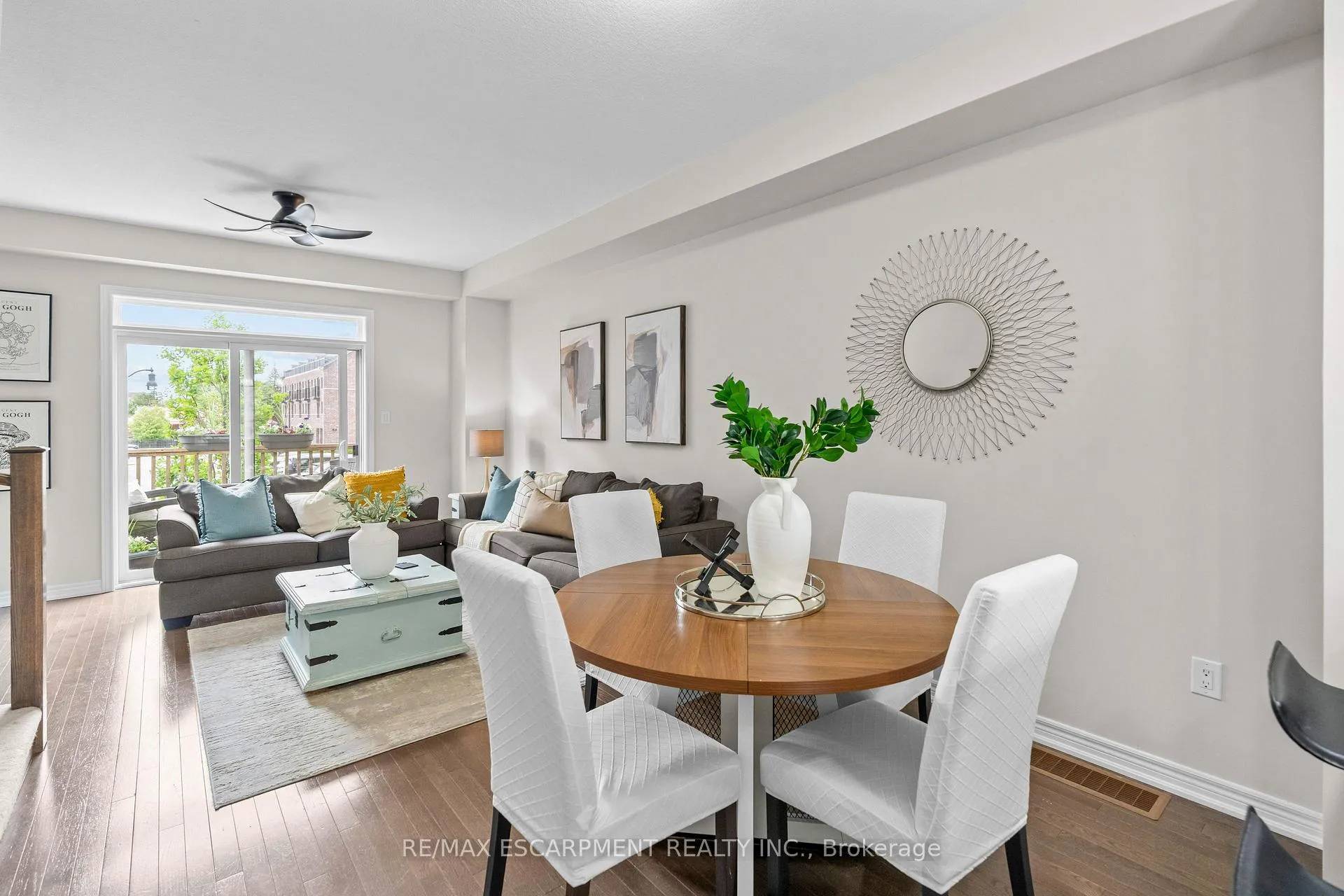 Photo 9 of Unit 53, 215 Dundas Street E, Hamilton, Waterdown — HOMEH