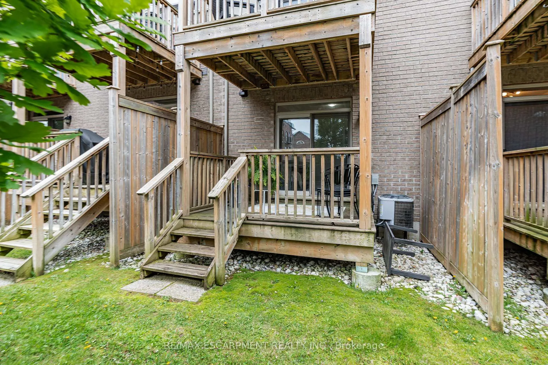 Photo 34 of Unit 53, 215 Dundas Street E, Hamilton, Waterdown — HOMEH