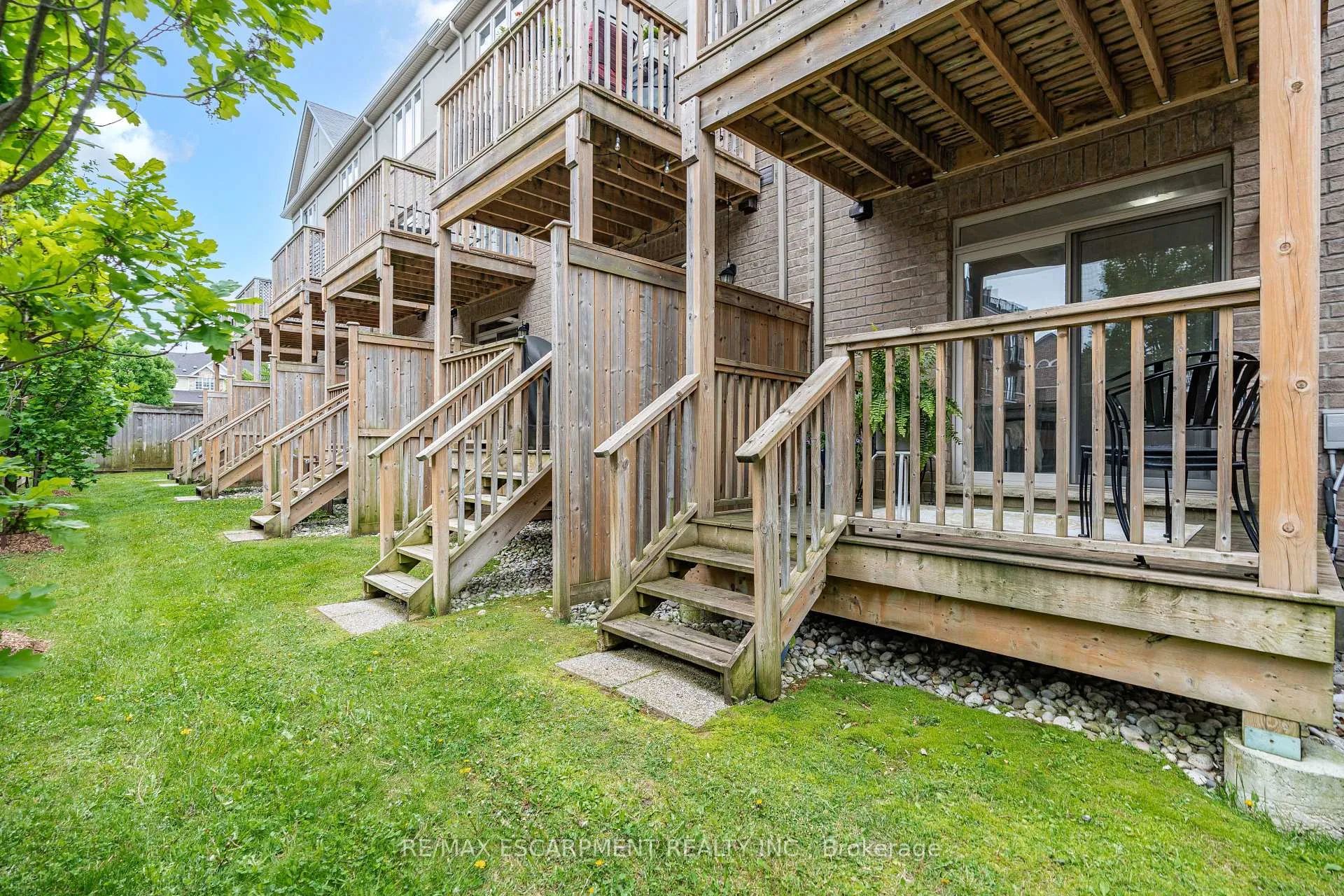 Photo 36 of Unit 53, 215 Dundas Street E, Hamilton, Waterdown — HOMEH