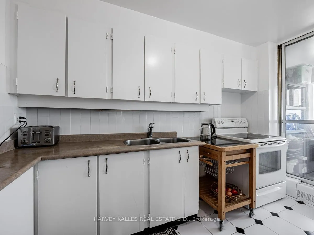 Photo 11 of Unit PH06, 715 Don Mills Road, Toronto, Flemingdon Park — HOMEH