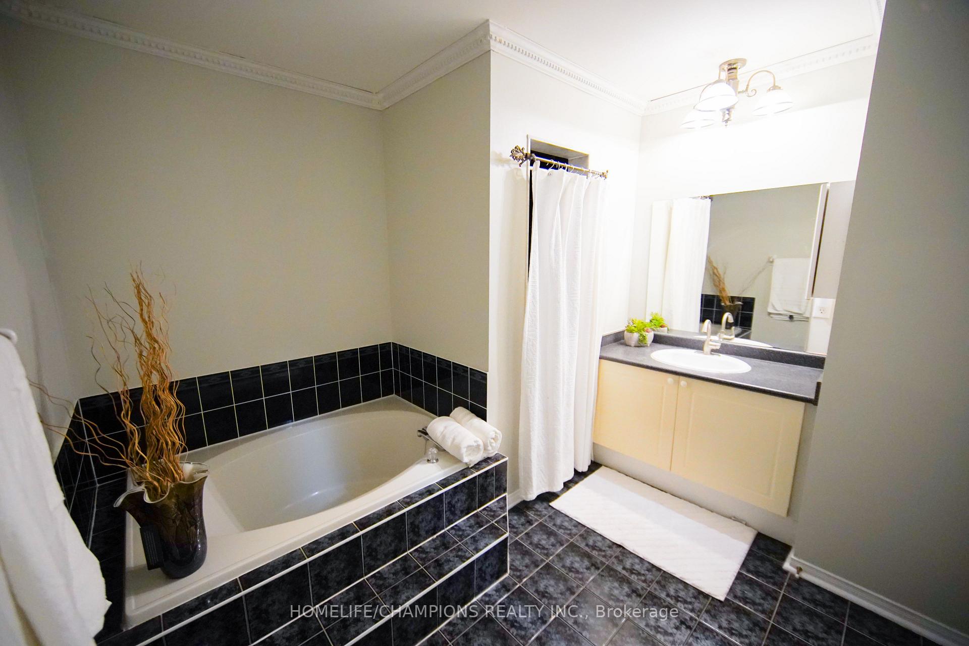 Photo 19 of 26 Harkins Drive, Ajax, Central West — HOMEH