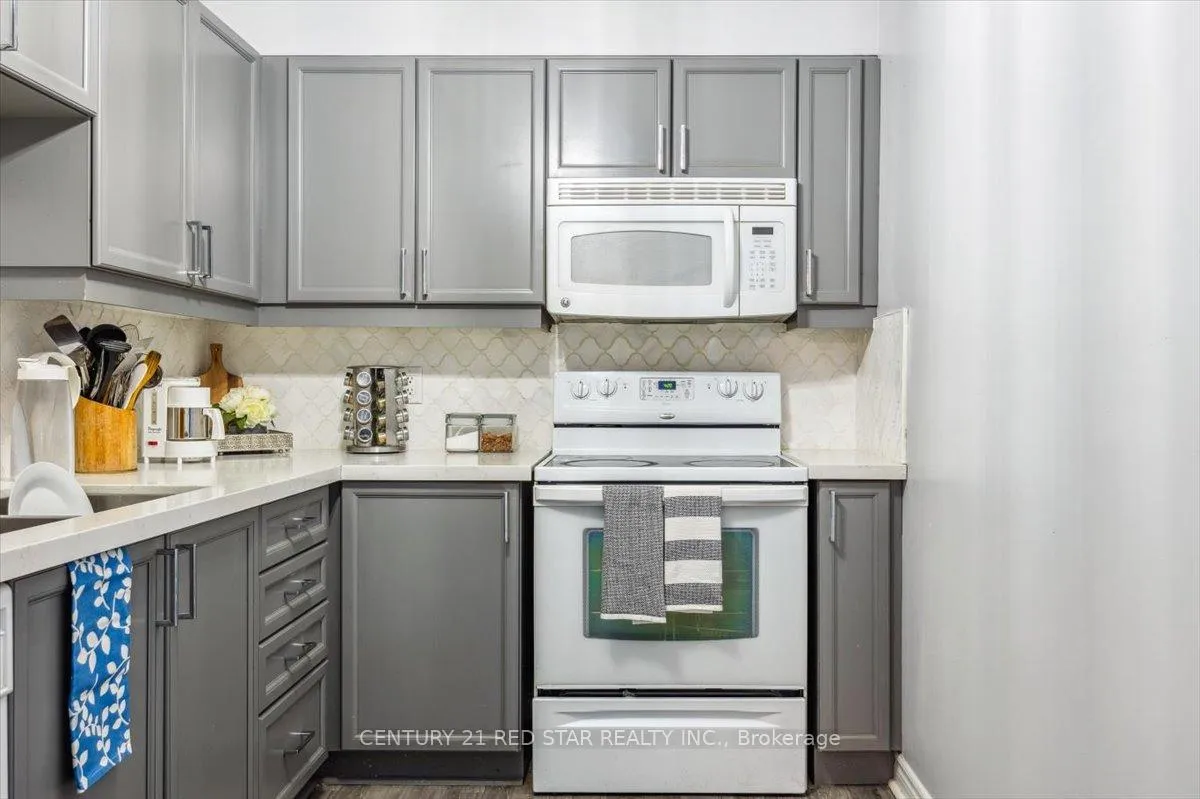 Photo 6 of Unit 310, 500 Mapleview Drive W, Barrie, Holly — HOMEH