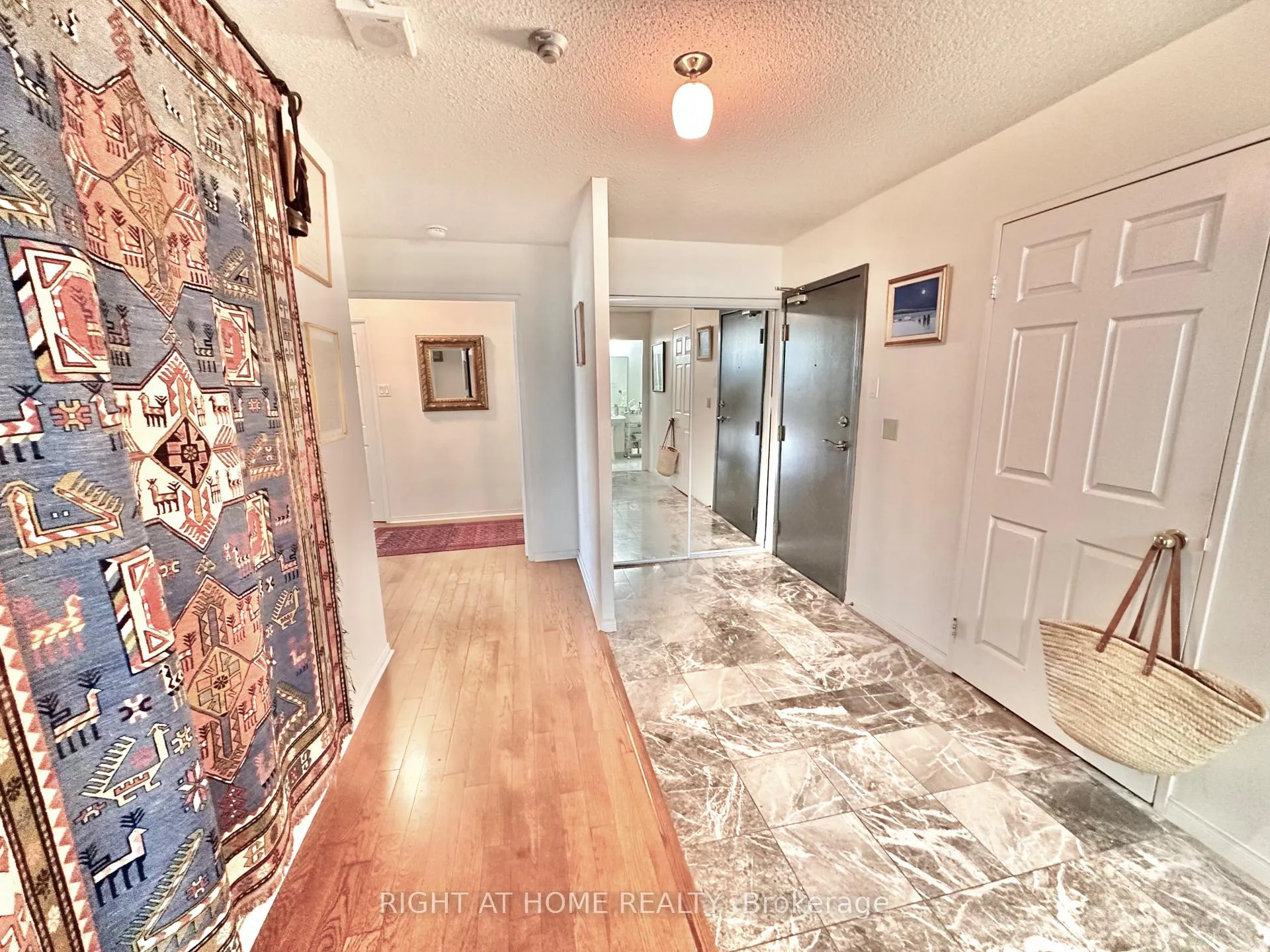 Photo 6 of Unit 314, 7905 Bayview Avenue, Markham, Bayview Glen — HOMEH