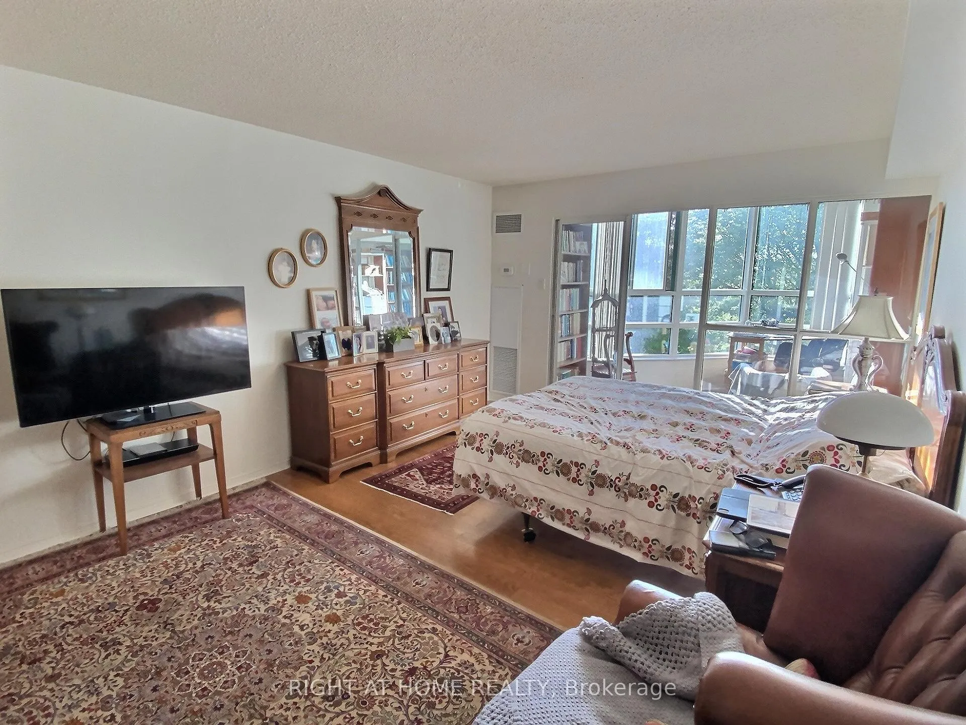 Photo 15 of Unit 314, 7905 Bayview Avenue, Markham, Bayview Glen — HOMEH