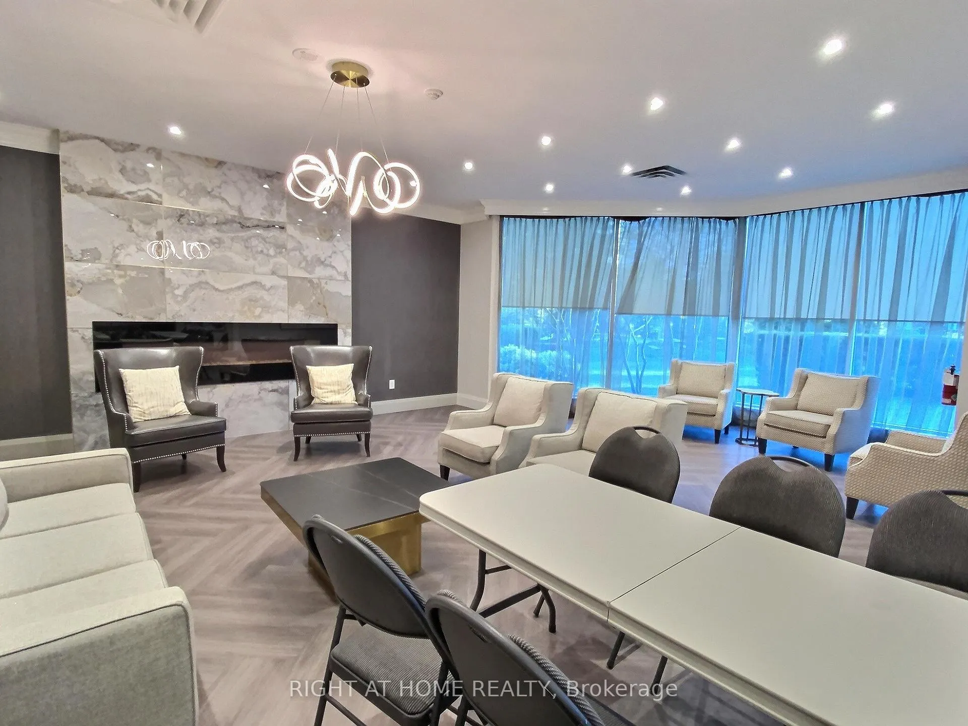 Photo 33 of Unit 314, 7905 Bayview Avenue, Markham, Bayview Glen — HOMEH