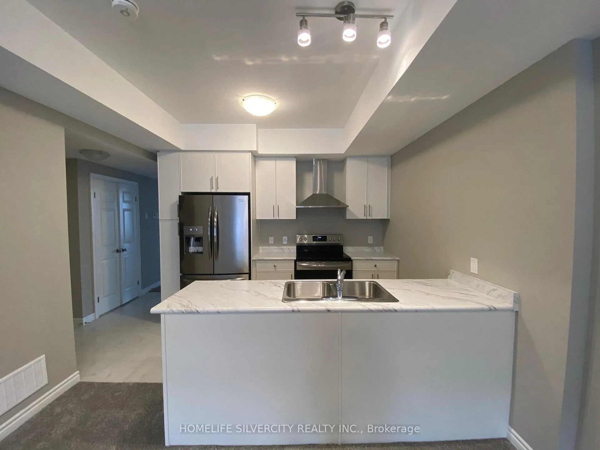 Photo 2 of 60 Wheat Lane, Kitchener — HOMEH