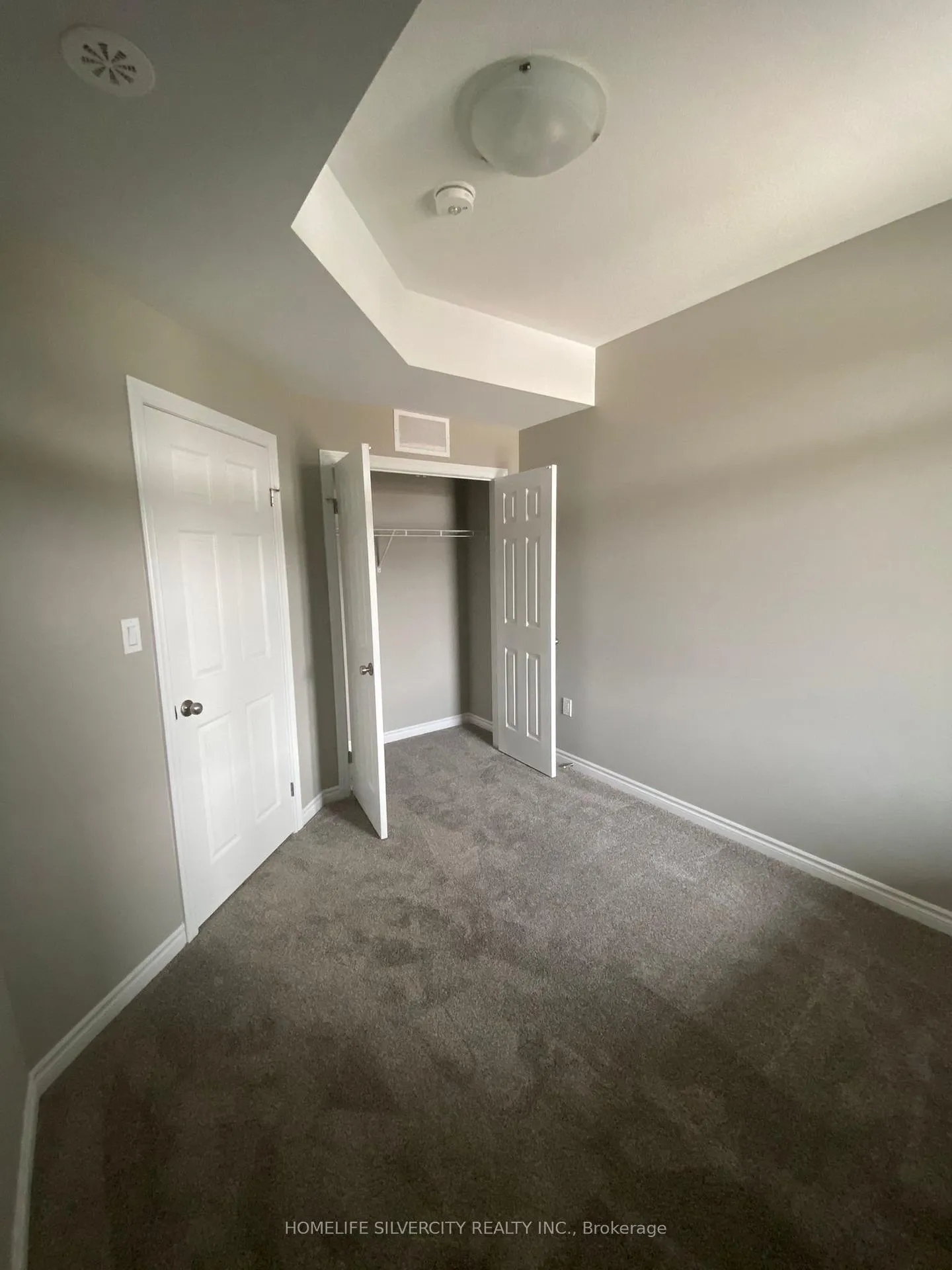 Photo 8 of 60 Wheat Lane, Kitchener — HOMEH