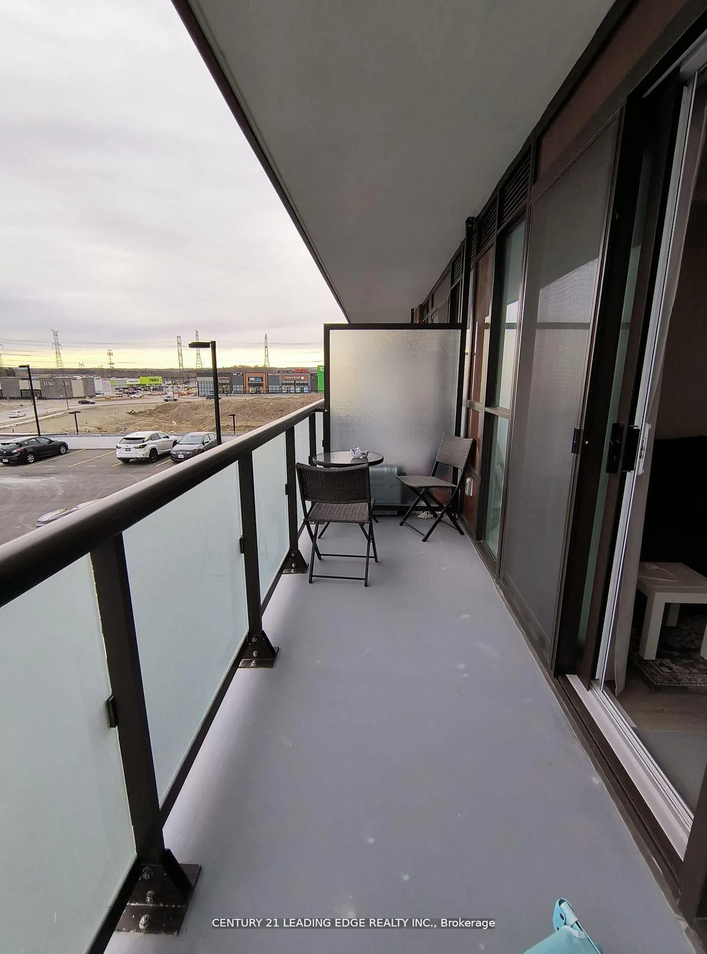 Photo 8 of Unit 320, 2550 Simcoe Street N, Oshawa, Windfields — HOMEH
