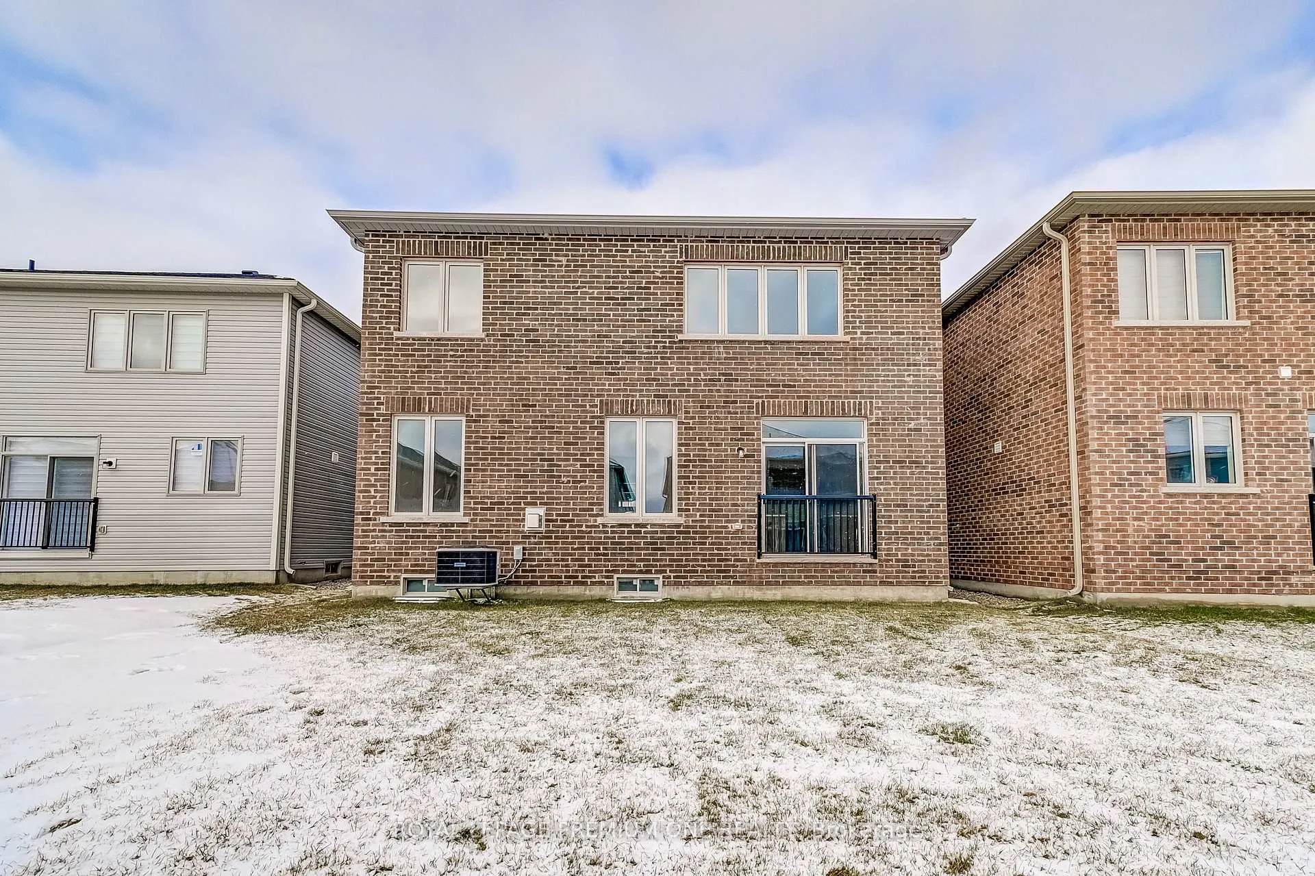 Photo 8 of 173 Limestone Lane, Shelburne — HOMEH