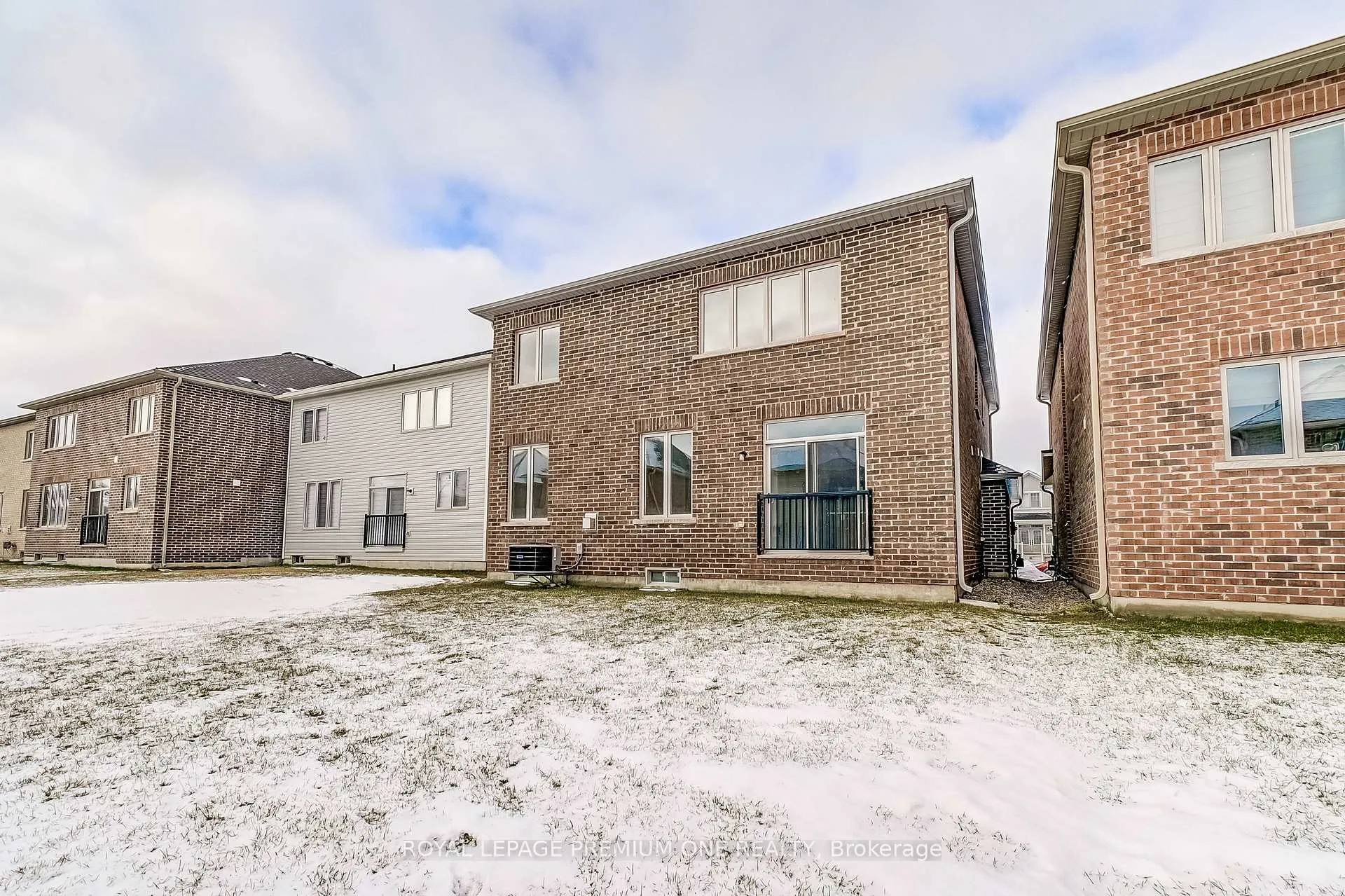 Photo 9 of 173 Limestone Lane, Shelburne — HOMEH