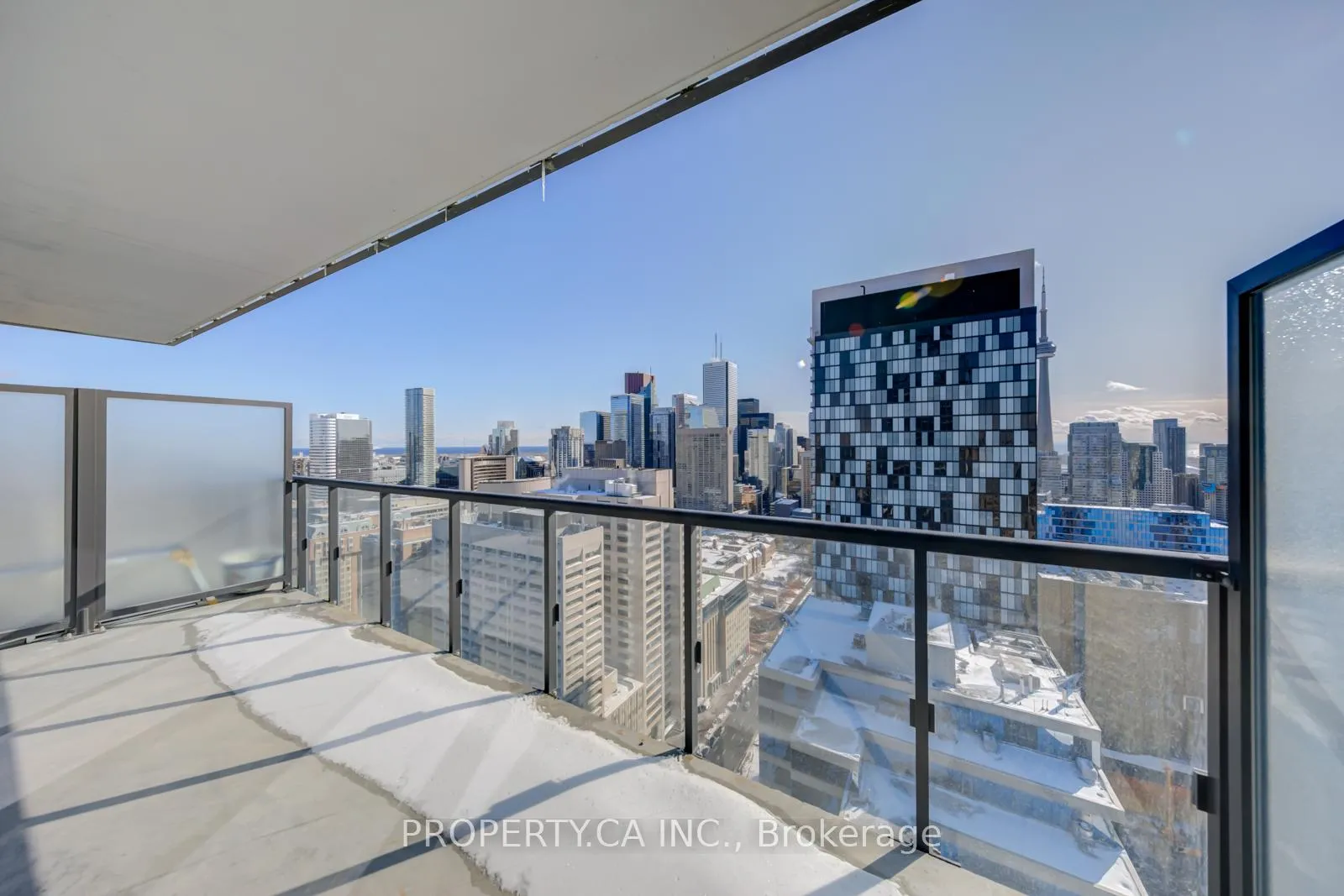Photo 20 of Unit 2708, 488 University Avenue, Toronto, Kensington-Chinatown — HOMEH