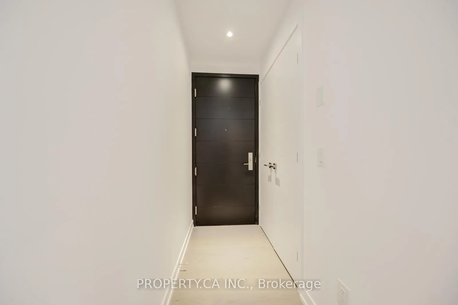Photo 25 of Unit 2708, 488 University Avenue, Toronto, Kensington-Chinatown — HOMEH