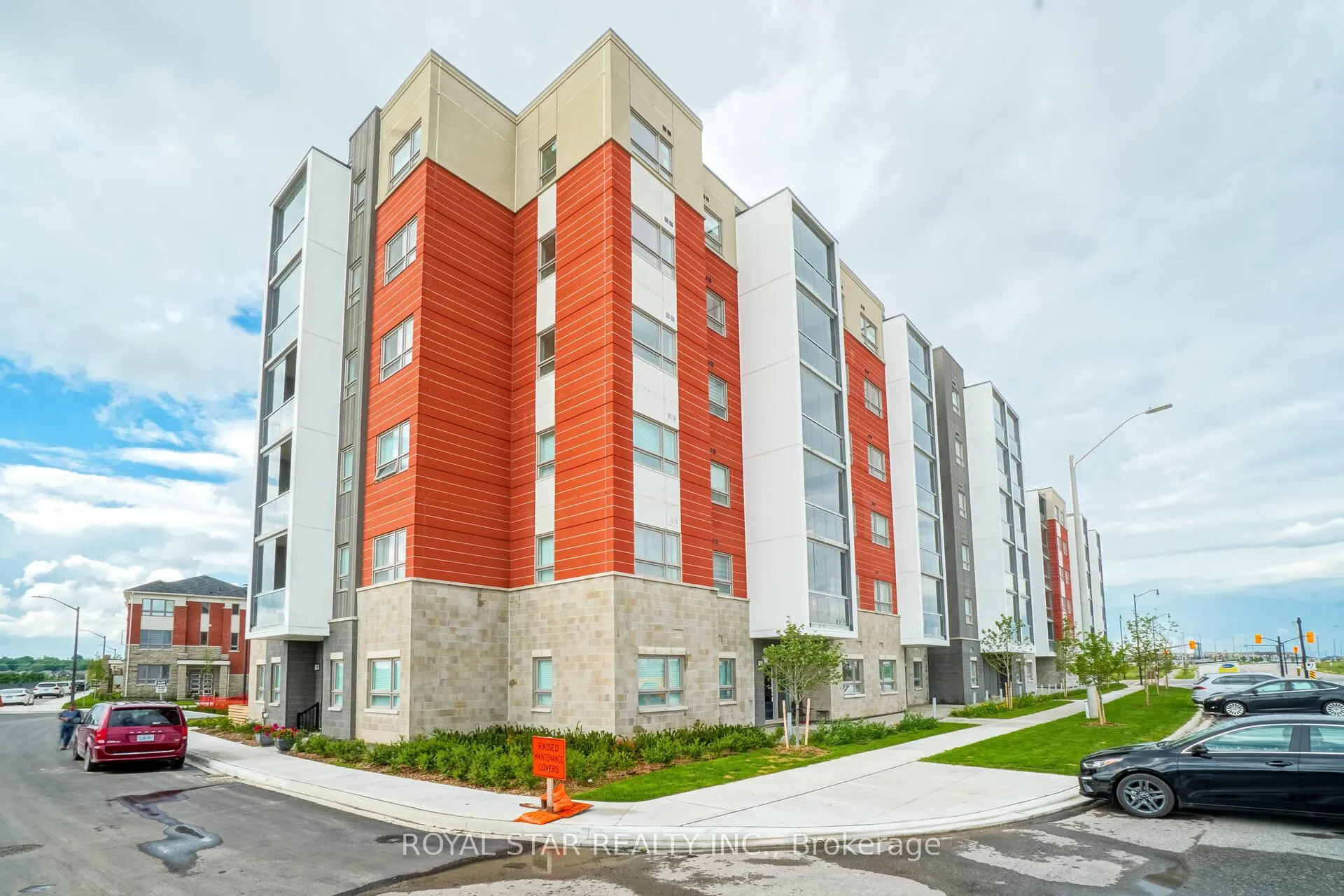 Photo 1 of Unit 511, 200 Lagerfield Drive, Brampton, Northwest Brampton — HOMEH