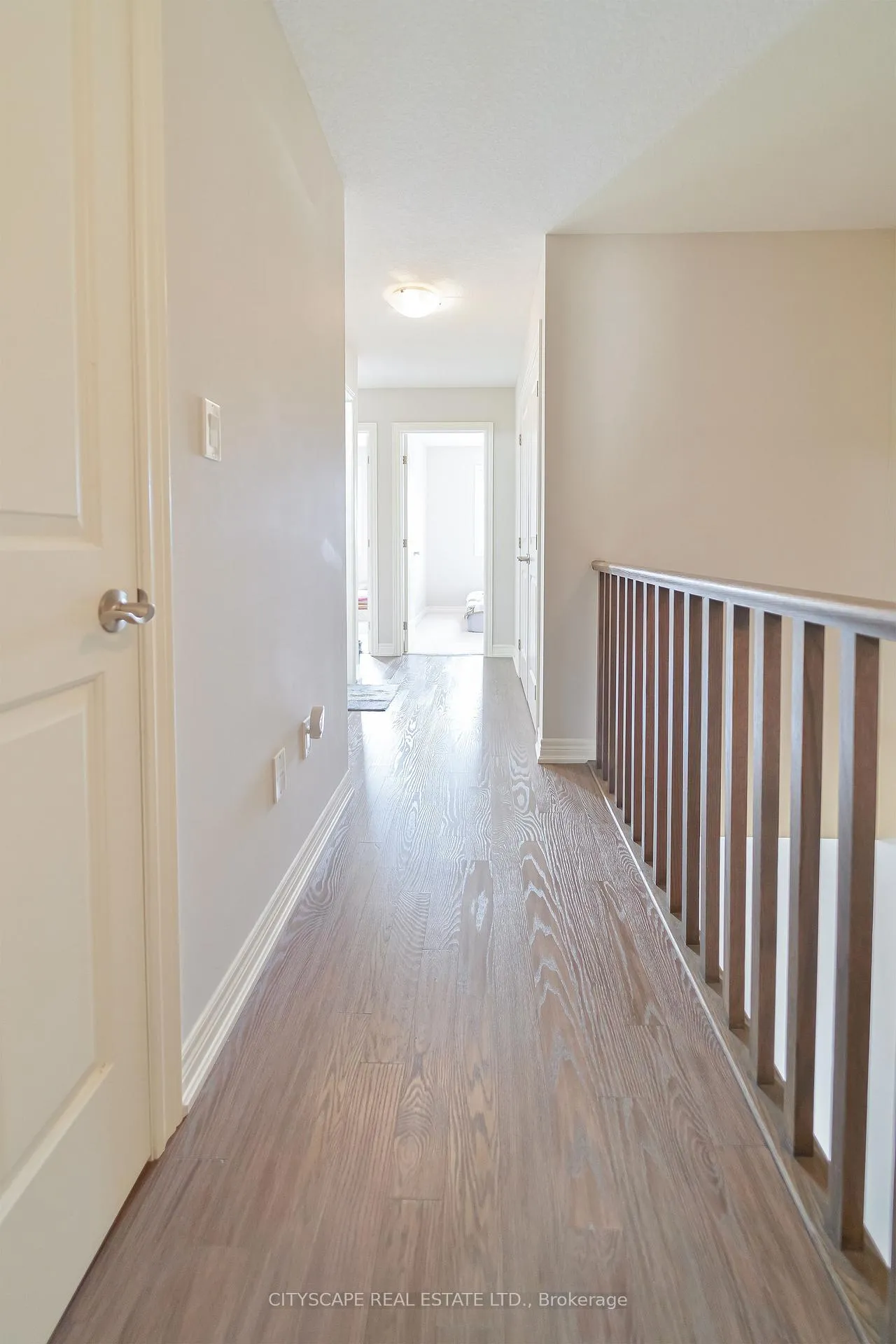 Photo 18 of 61 Sonoma Valley Crescent, Hamilton, Mewburn — HOMEH