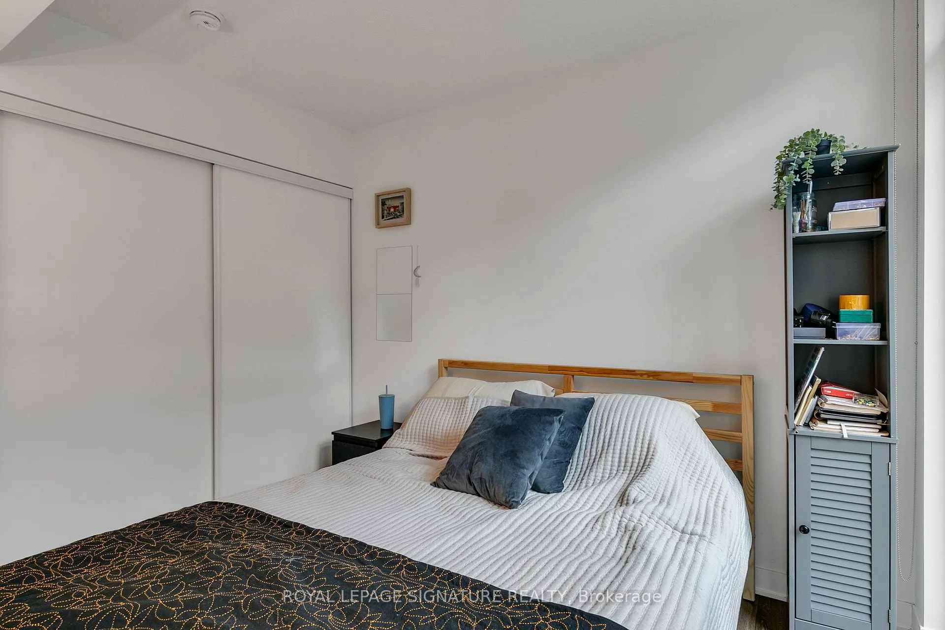 Photo 17 of Unit 807, 70 Queens Wharf Road, Toronto, Waterfront Communities — HOMEH