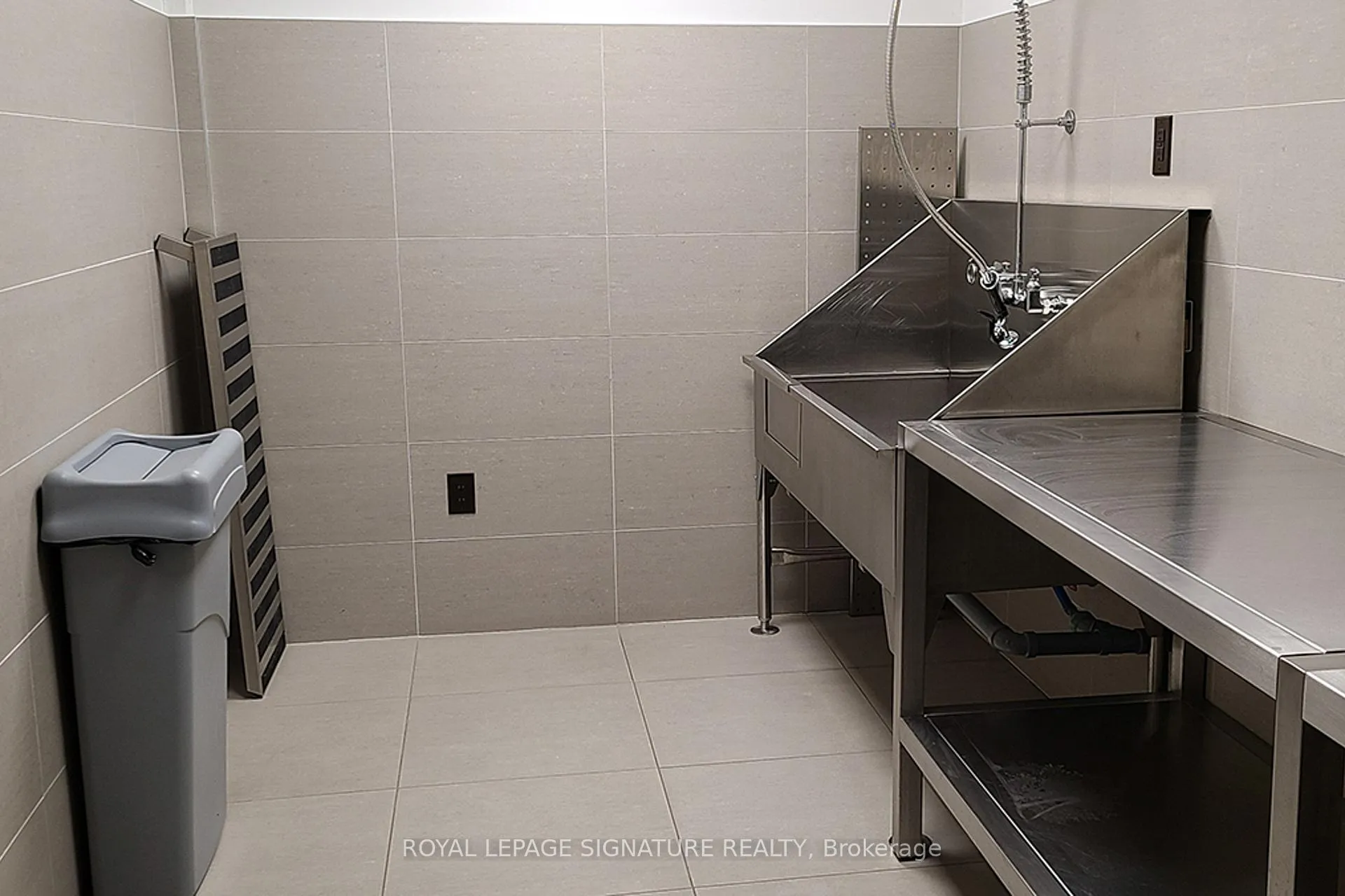 Photo 28 of Unit 807, 70 Queens Wharf Road, Toronto, Waterfront Communities — HOMEH