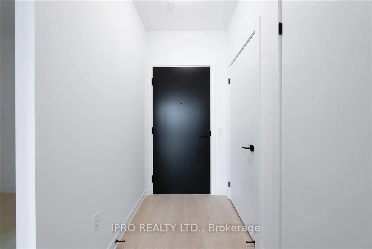 Photo 11 of Unit 1907, 117 Broadway Avenue, Toronto, Mount Pleasant West — HOMEH