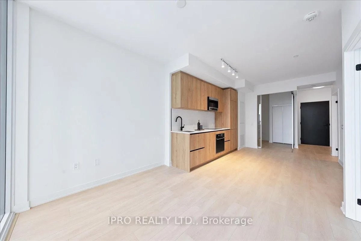 Photo 24 of Unit 1907, 117 Broadway Avenue, Toronto, Mount Pleasant West — HOMEH
