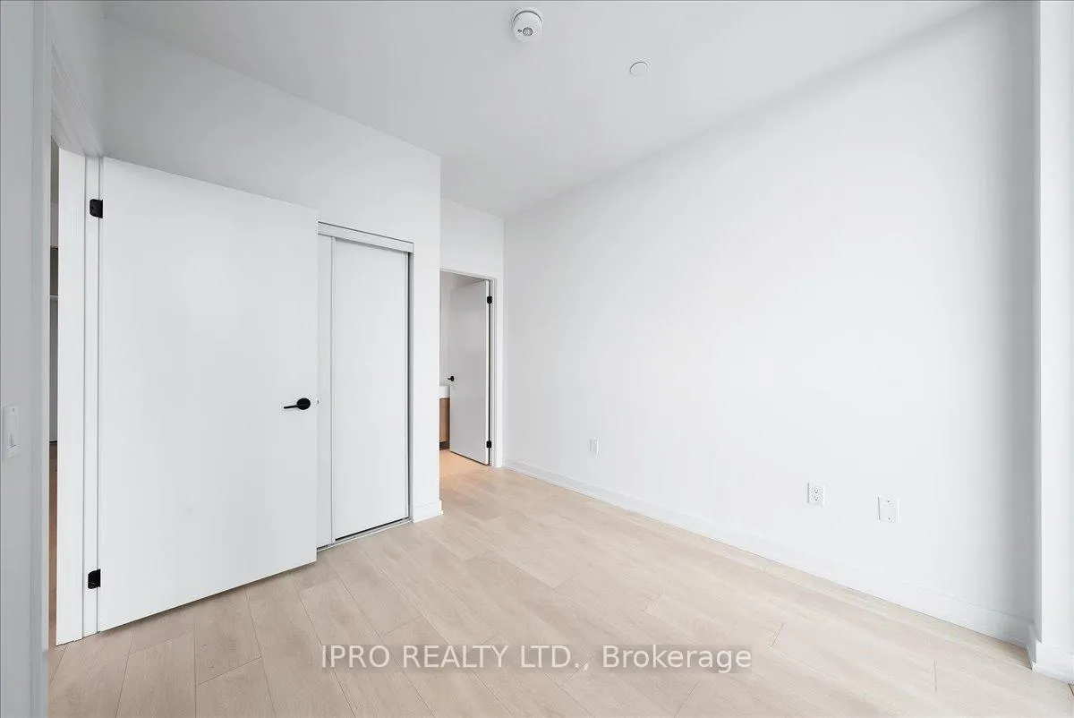 Photo 26 of Unit 1907, 117 Broadway Avenue, Toronto, Mount Pleasant West — HOMEH