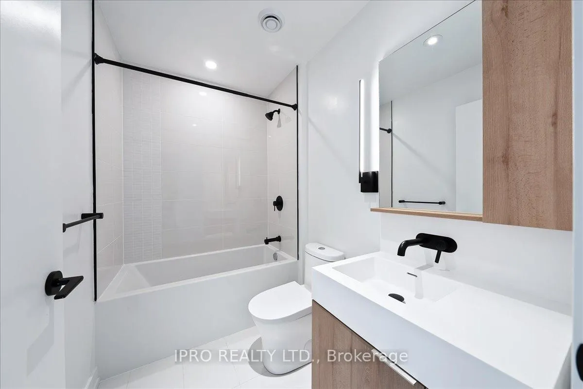 Photo 36 of Unit 1907, 117 Broadway Avenue, Toronto, Mount Pleasant West — HOMEH