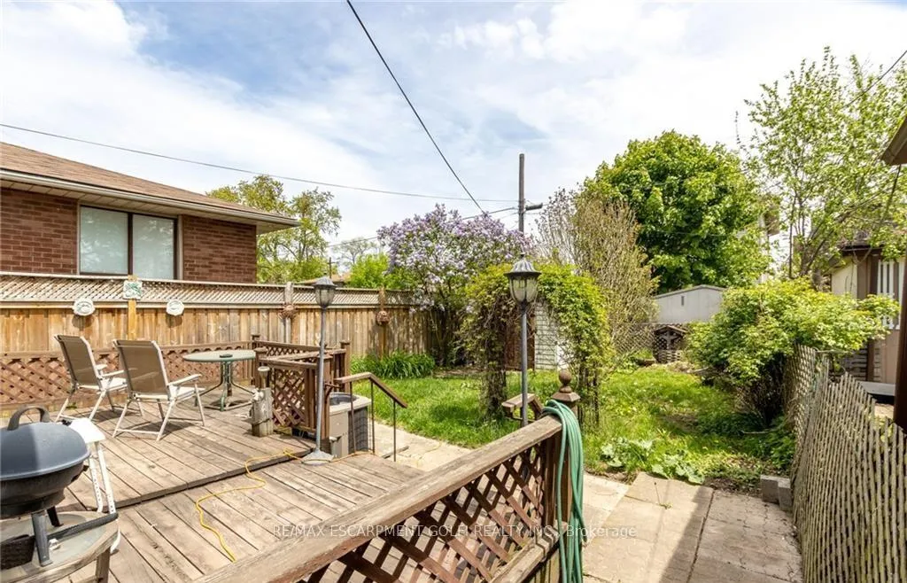 Photo 17 of 810 Tate Avenue, Hamilton, Parkview — HOMEH