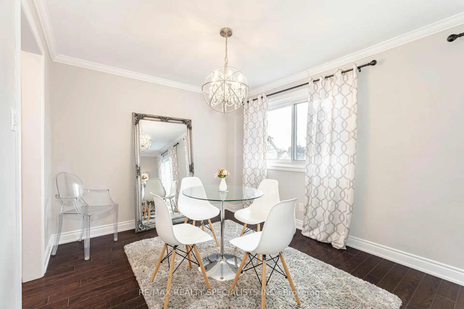 Photo 10 of 62 Berkshire Square, Brampton, Heart Lake East — HOMEH