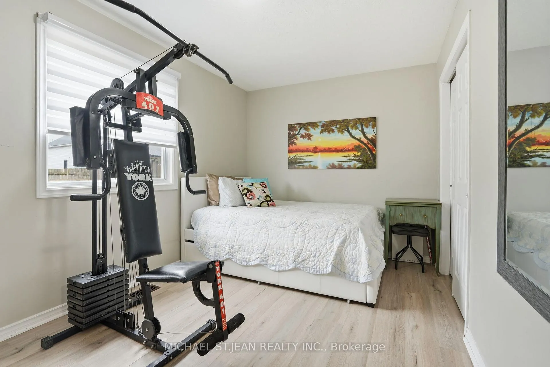 Photo 20 of 19B Dundas Street W, Brant, Paris — HOMEH