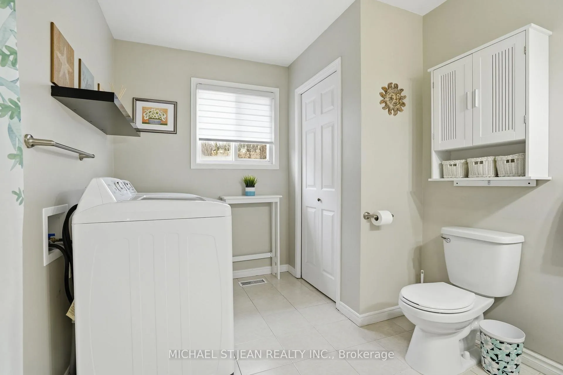 Photo 23 of 19B Dundas Street W, Brant, Paris — HOMEH