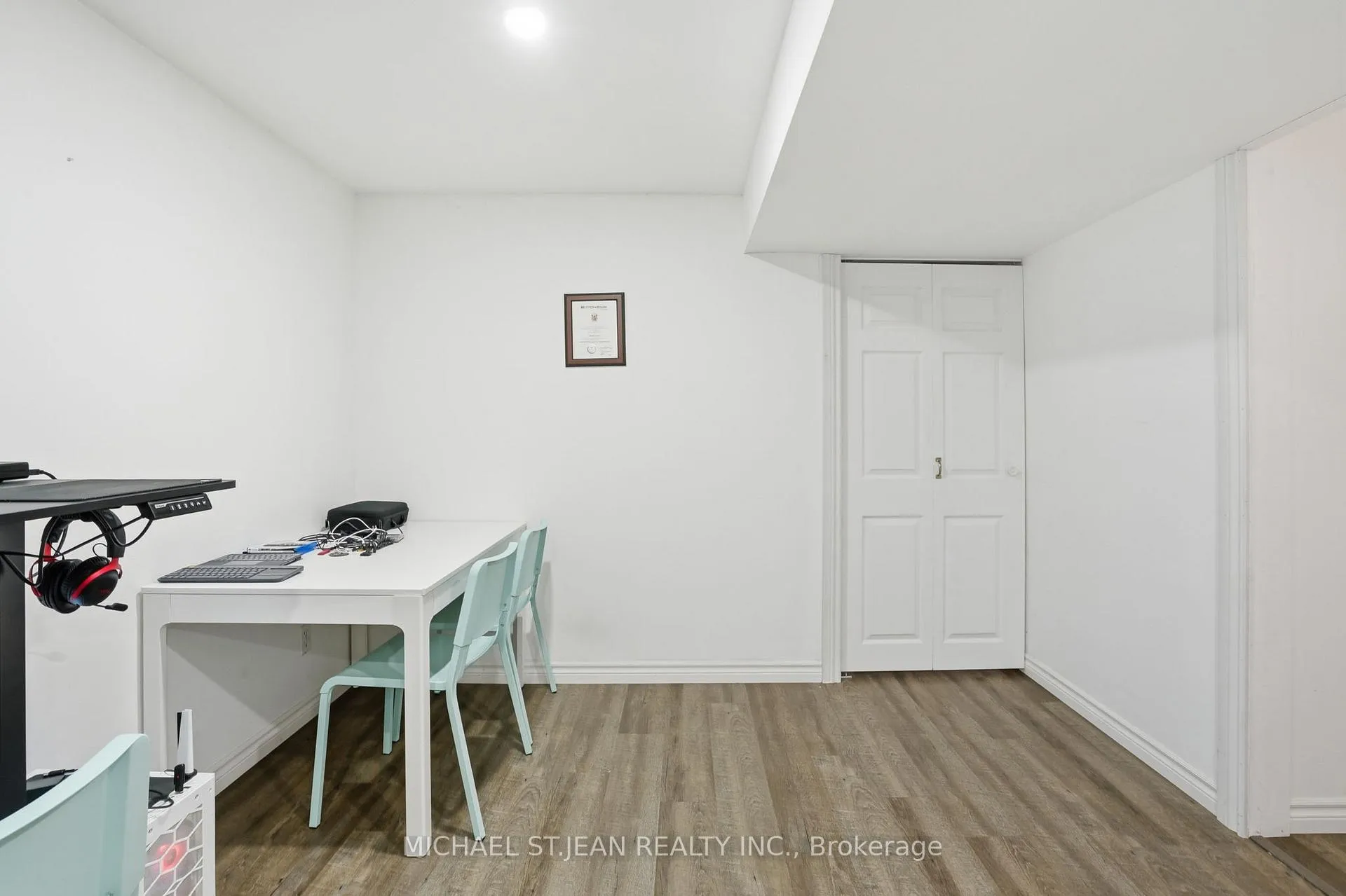Photo 30 of 19B Dundas Street W, Brant, Paris — HOMEH