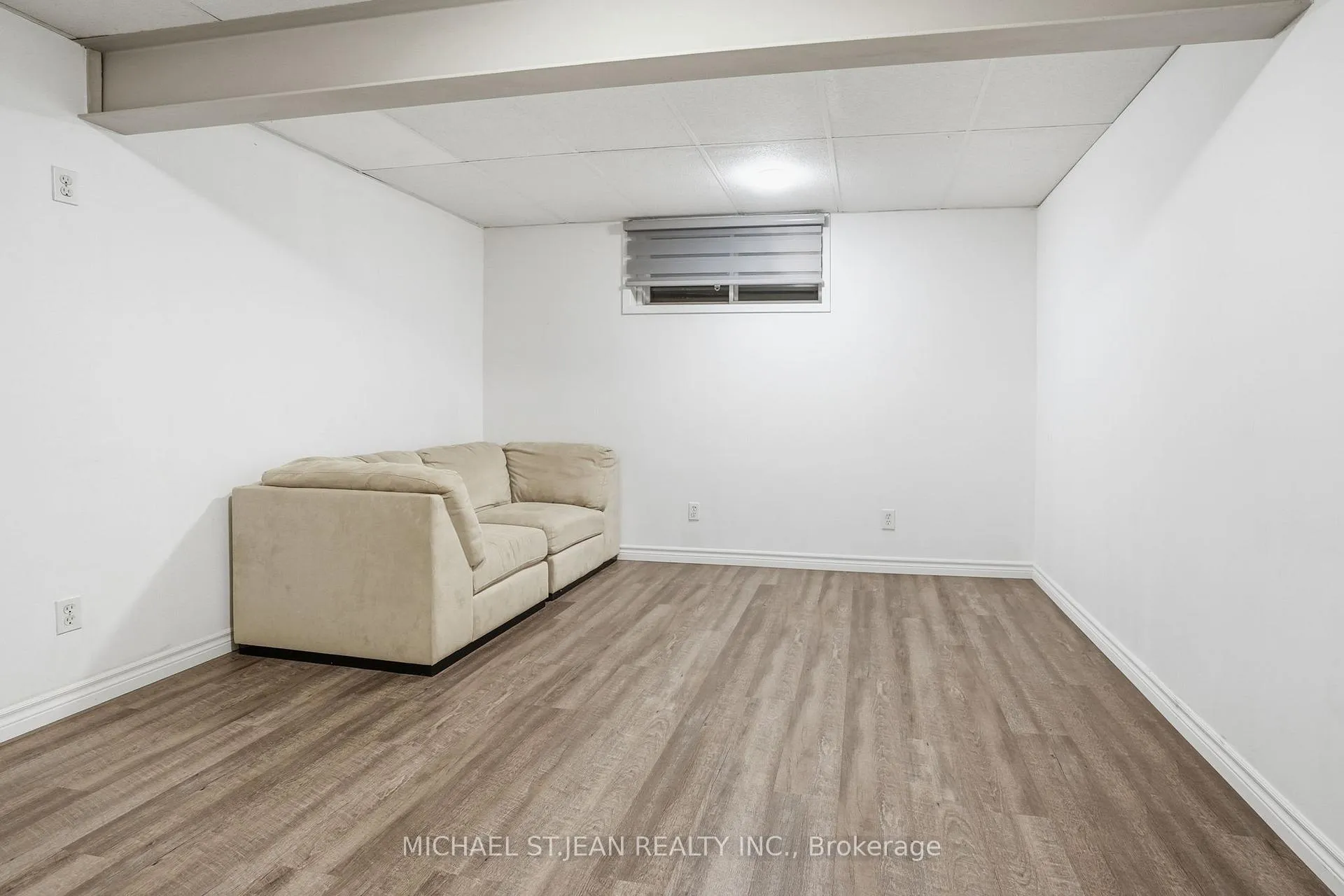 Photo 31 of 19B Dundas Street W, Brant, Paris — HOMEH