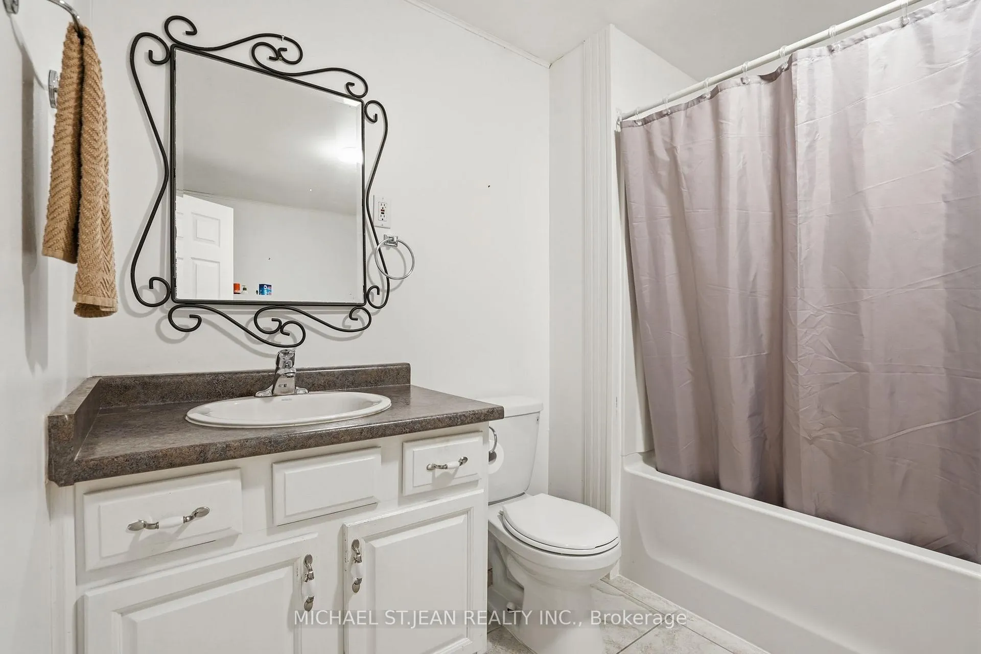 Photo 38 of 19B Dundas Street W, Brant, Paris — HOMEH