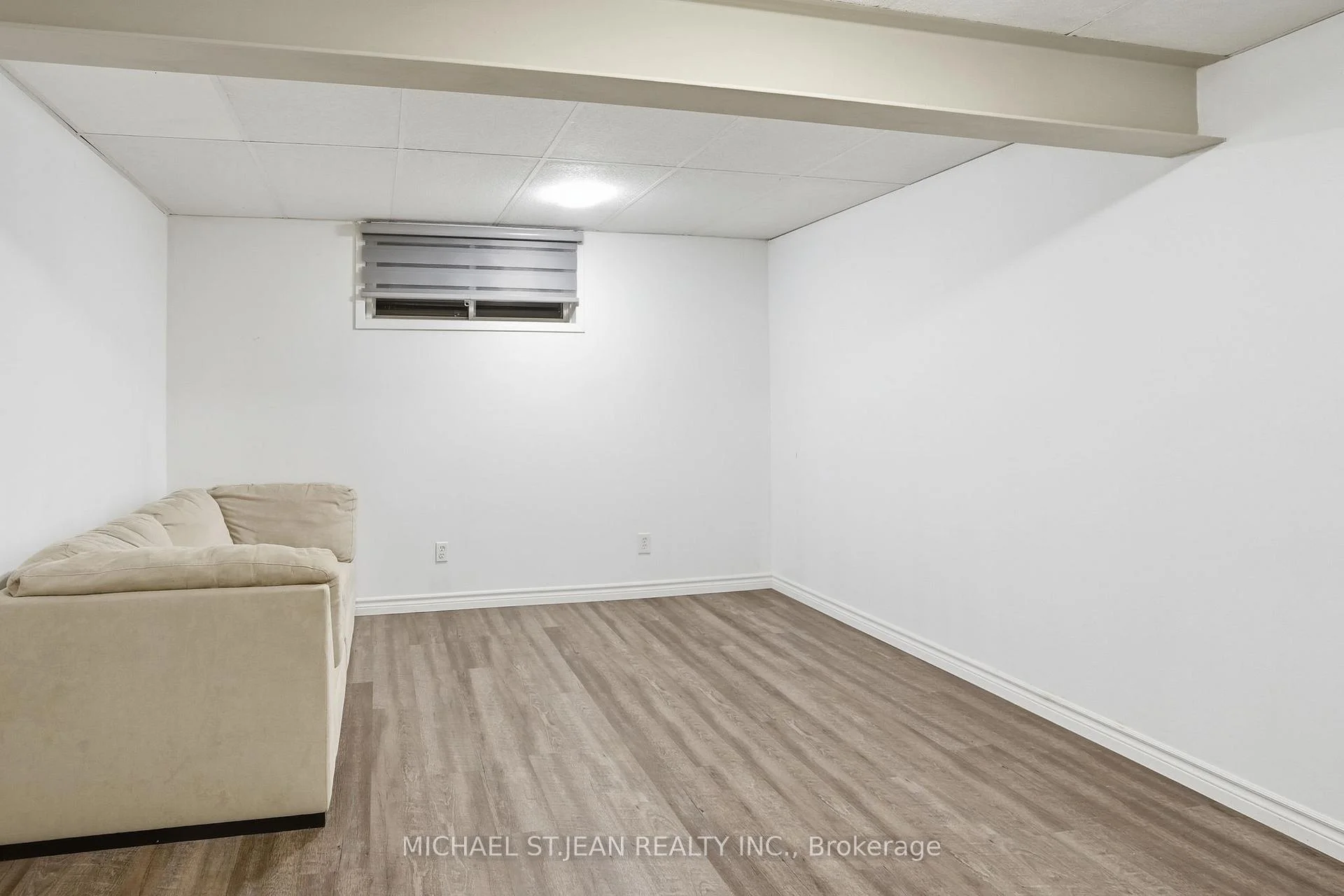 Photo 32 of 19B Dundas Street W, Brant, Paris — HOMEH