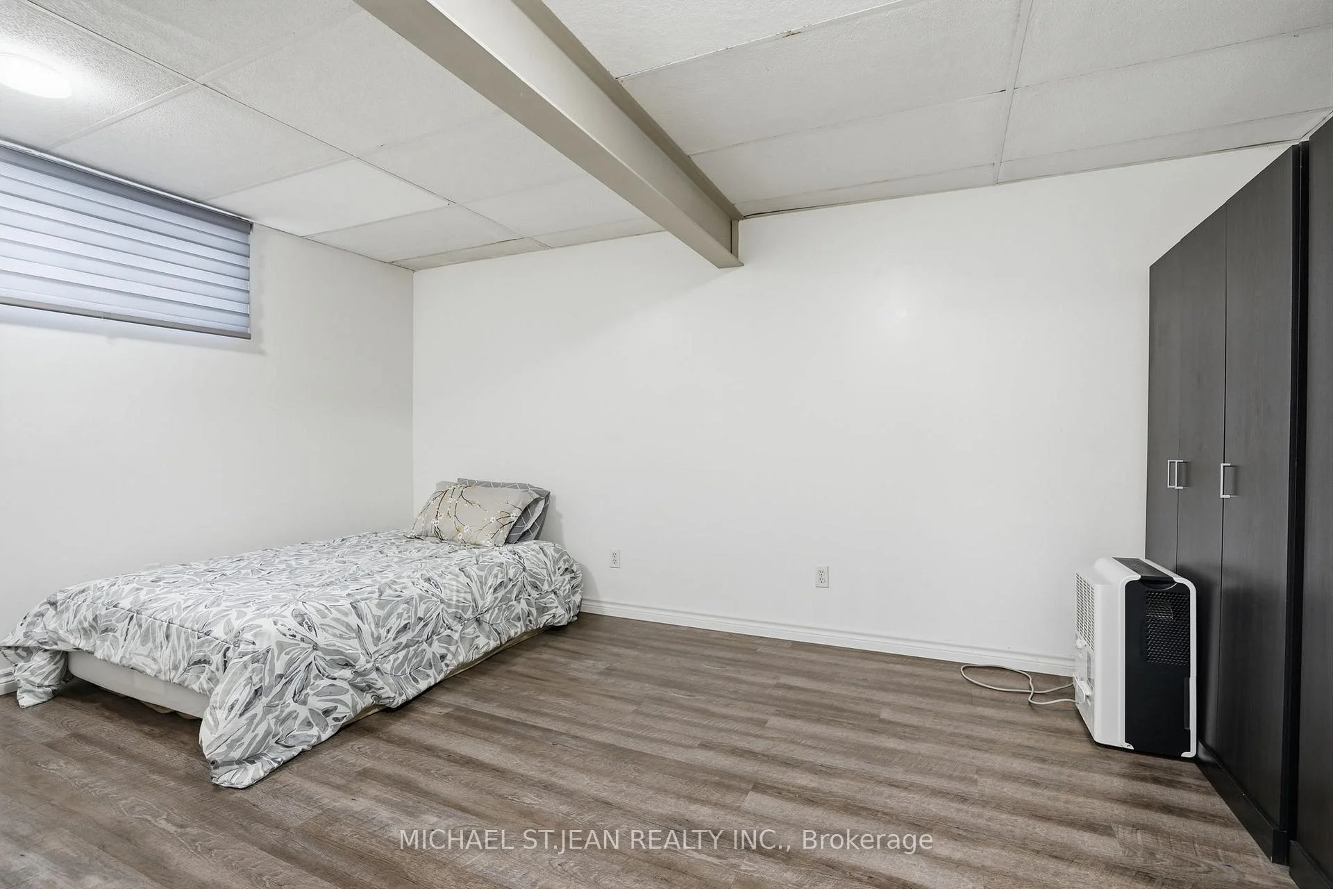 Photo 35 of 19B Dundas Street W, Brant, Paris — HOMEH