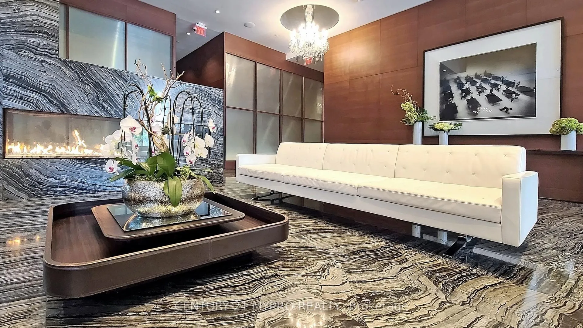 Photo 5 of Unit 2803, 180 University Avenue, Toronto, Bay Street Corridor — HOMEH
