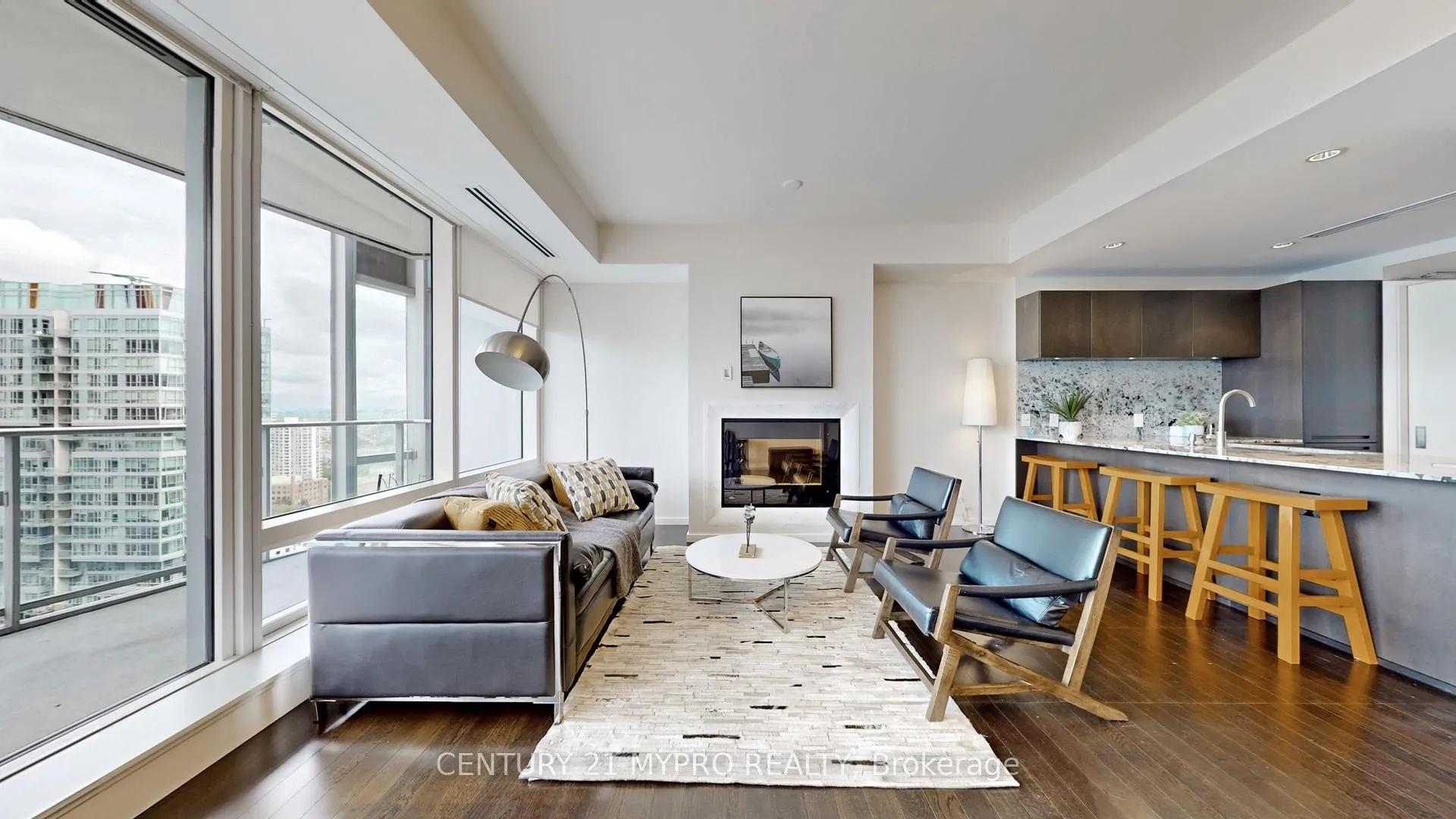 Photo 10 of Unit 2803, 180 University Avenue, Toronto, Bay Street Corridor — HOMEH