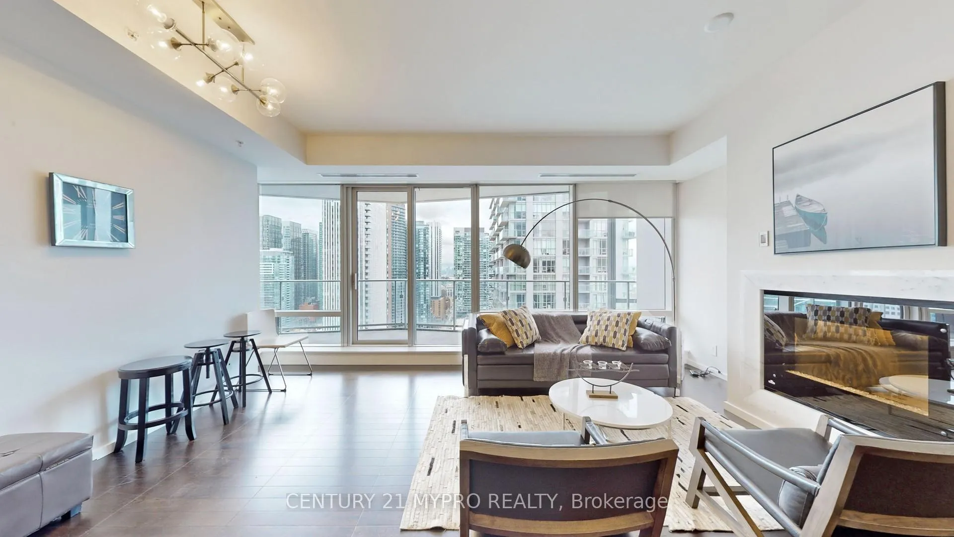 Photo 13 of Unit 2803, 180 University Avenue, Toronto, Bay Street Corridor — HOMEH