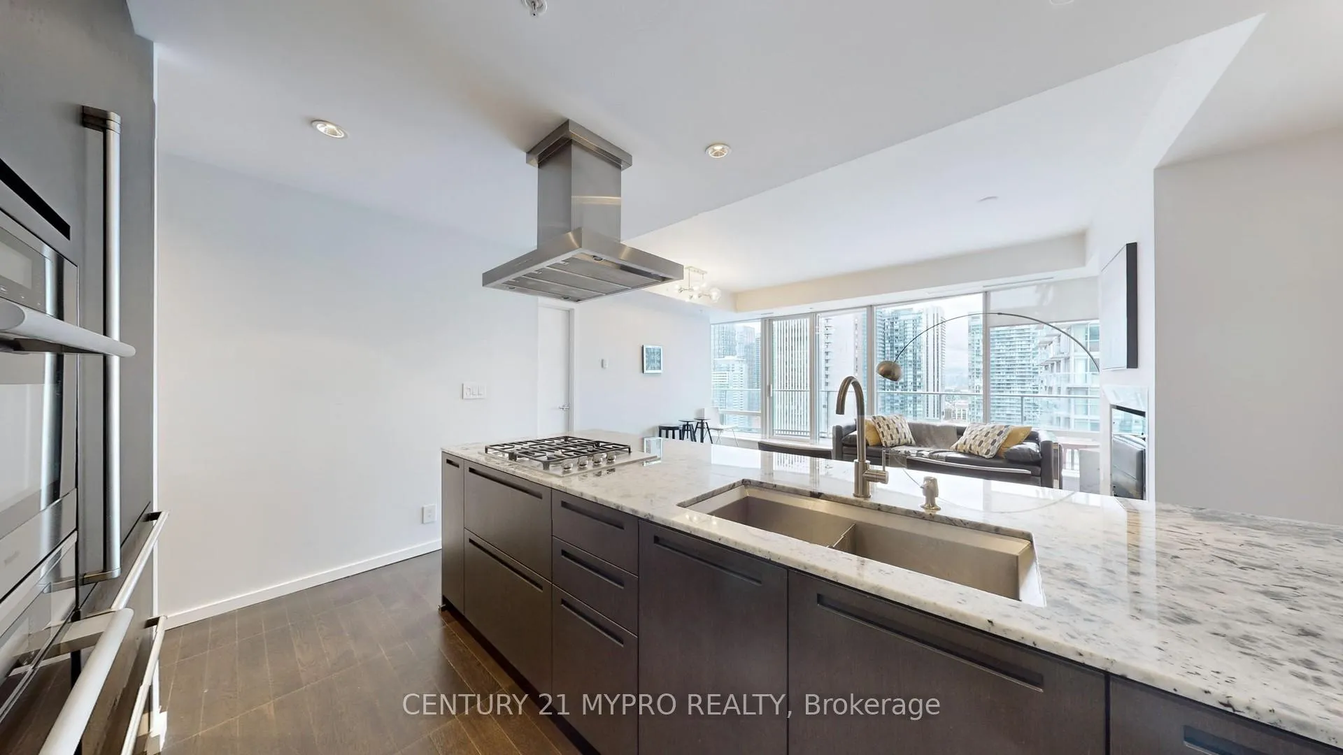 Photo 18 of Unit 2803, 180 University Avenue, Toronto, Bay Street Corridor — HOMEH