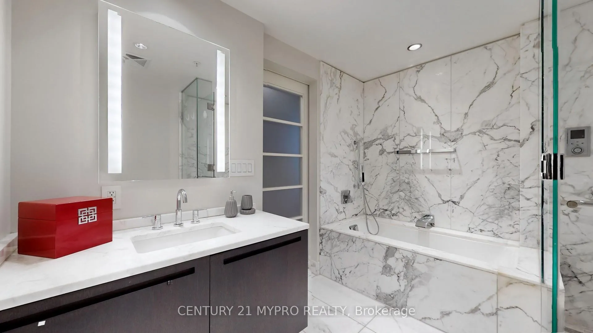 Photo 23 of Unit 2803, 180 University Avenue, Toronto, Bay Street Corridor — HOMEH