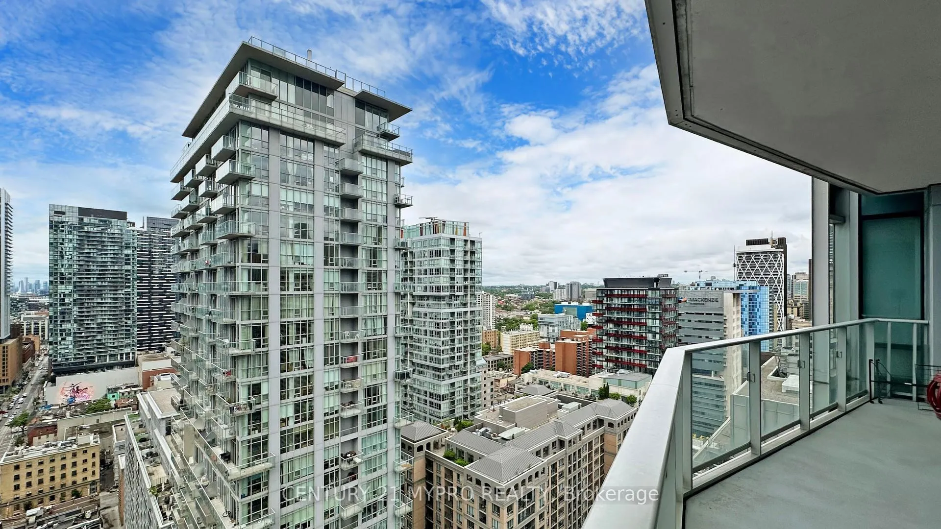 Photo 32 of Unit 2803, 180 University Avenue, Toronto, Bay Street Corridor — HOMEH