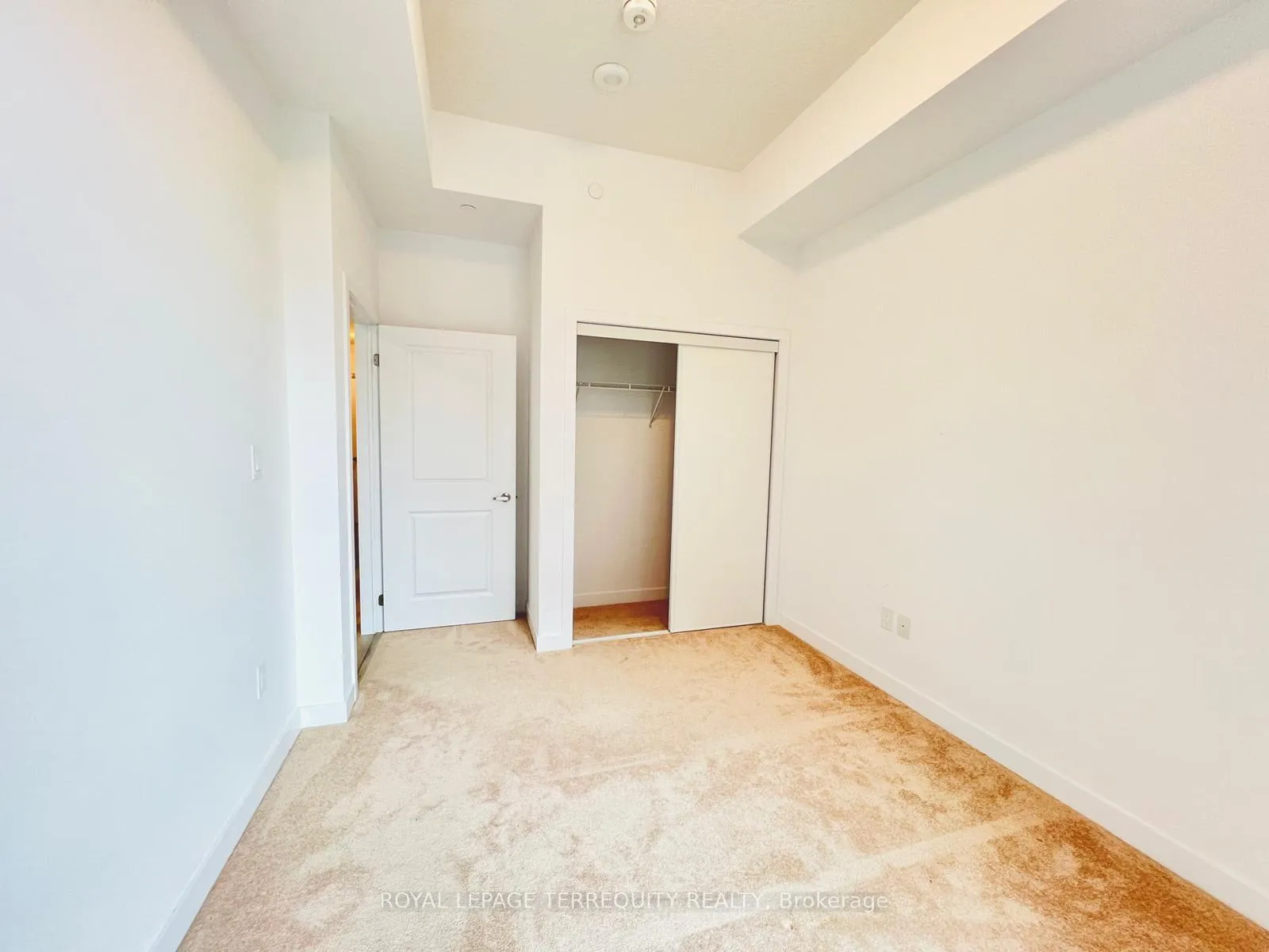 Photo 13 of Unit 117, 470 Dundas Street E, Hamilton, Waterdown — HOMEH