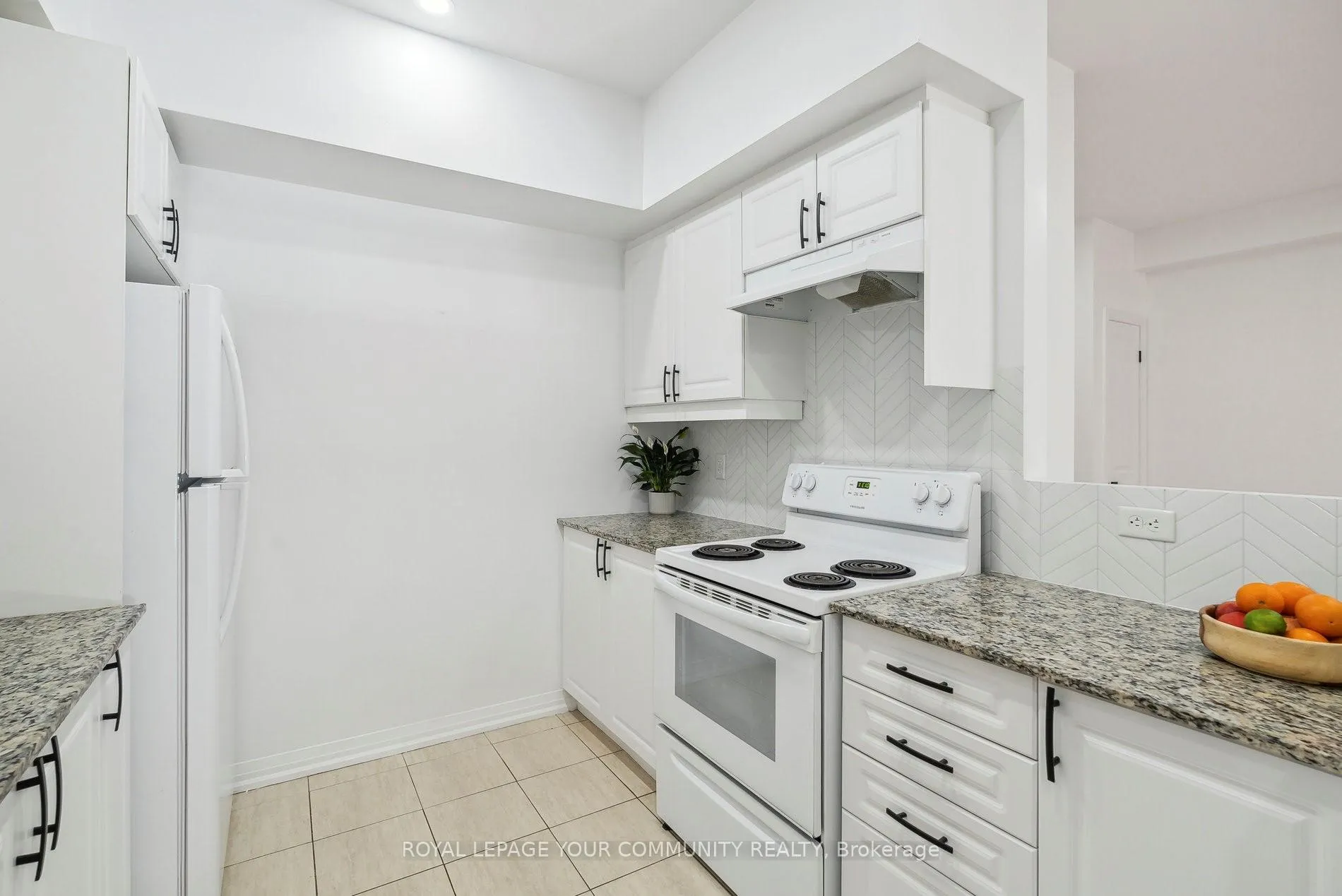 Photo 7 of Unit 506, 304 Essa Road, Barrie, Ardagh — HOMEH