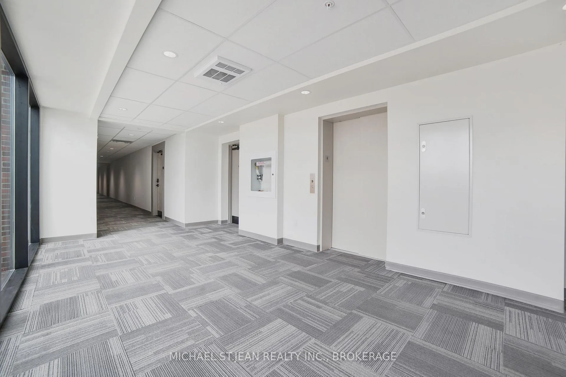Photo 7 of Unit 402, 121 Mary Street, Clearview, Creemore — HOMEH