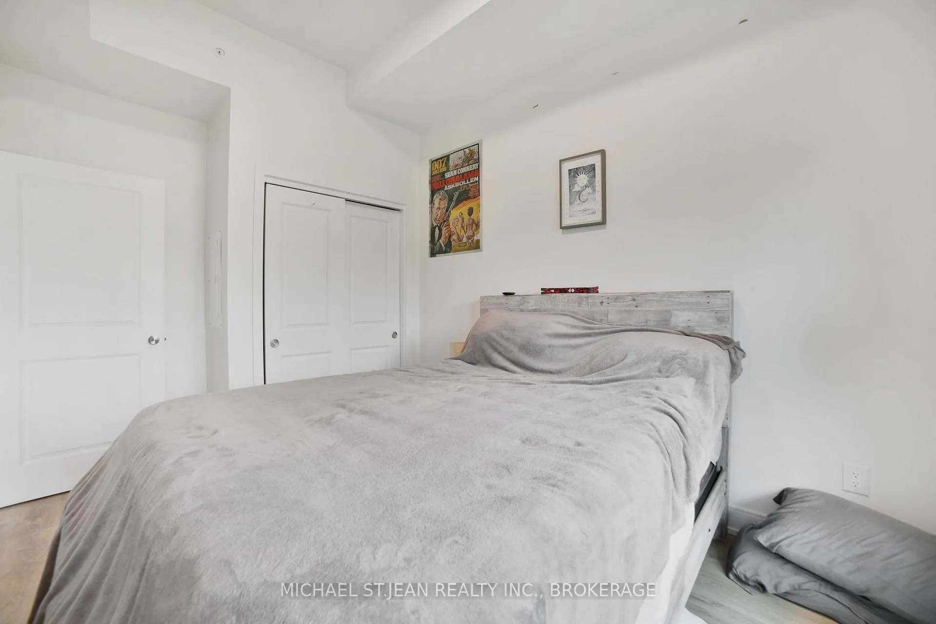Photo 22 of Unit 402, 121 Mary Street, Clearview, Creemore — HOMEH