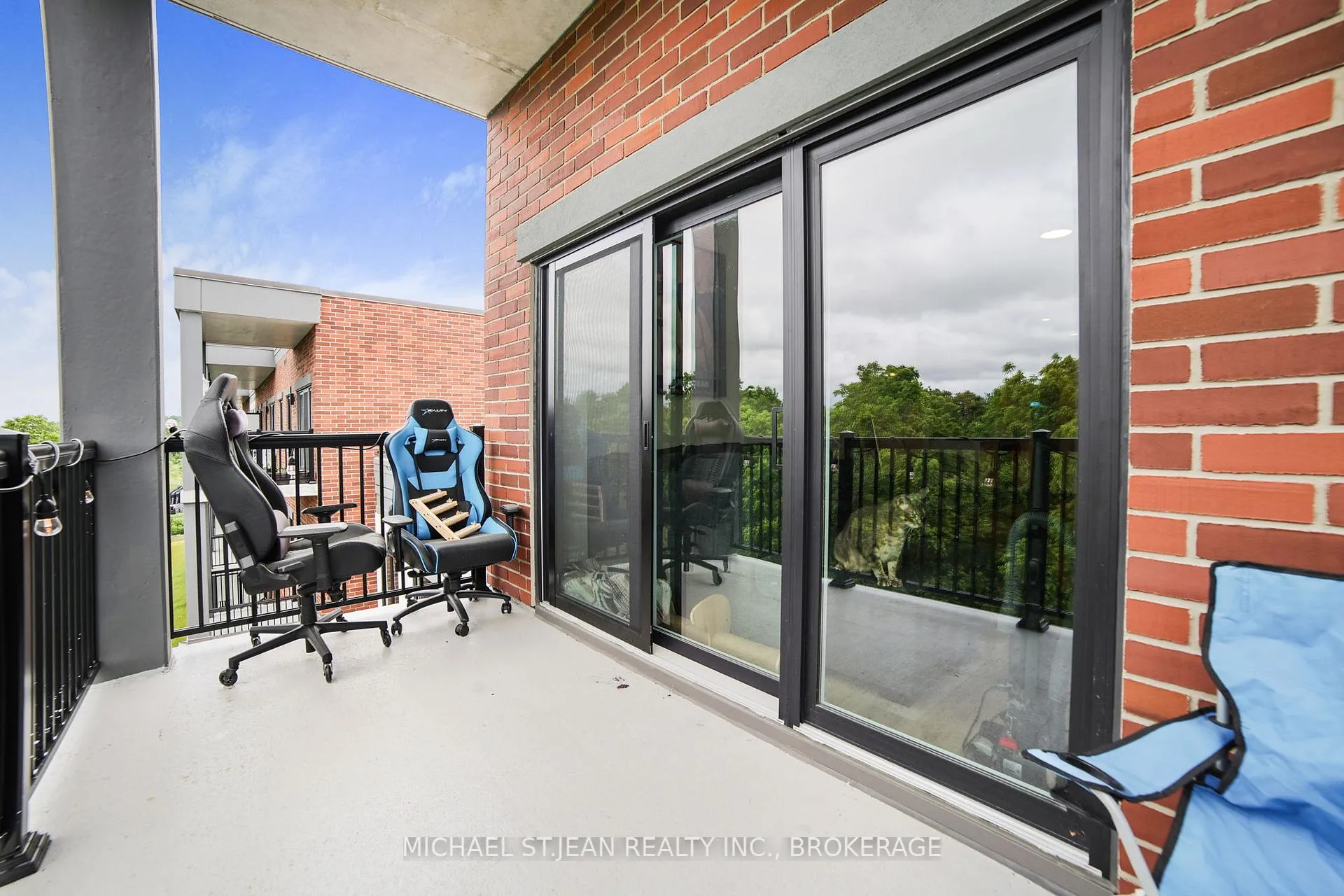 Photo 24 of Unit 402, 121 Mary Street, Clearview, Creemore — HOMEH