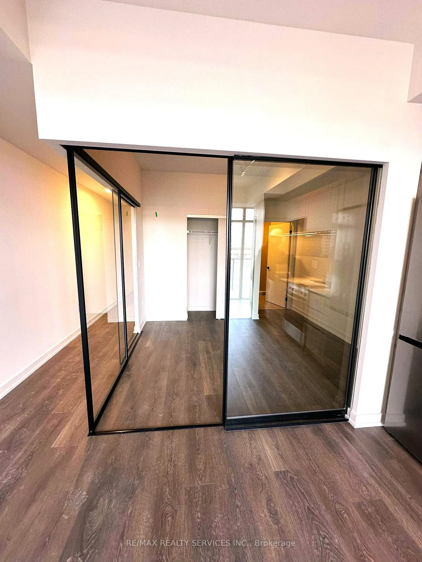 Photo 2 of Unit 414, 181 Sterling Road, Toronto, Dufferin Grove — HOMEH