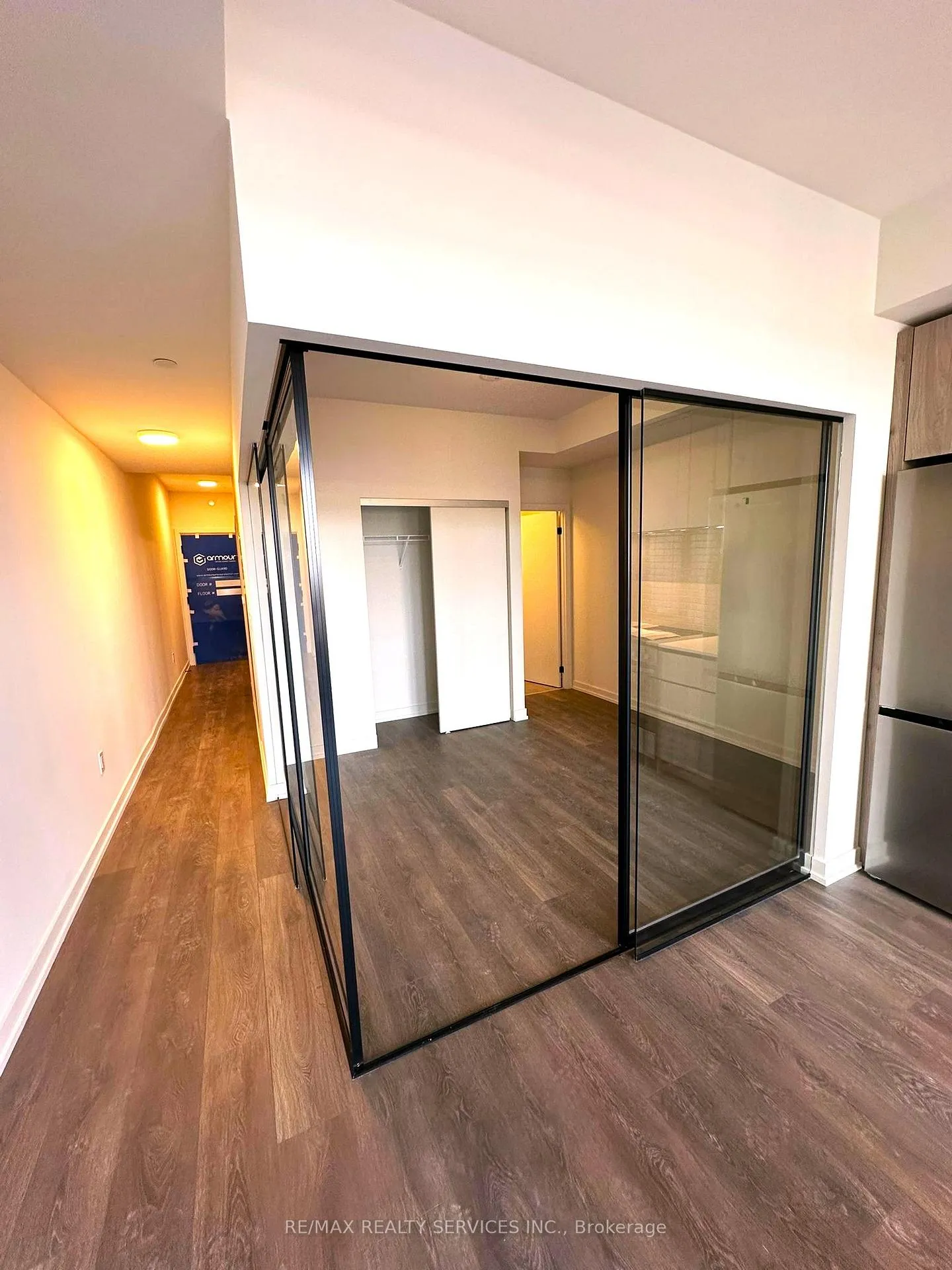 Photo 3 of Unit 414, 181 Sterling Road, Toronto, Dufferin Grove — HOMEH