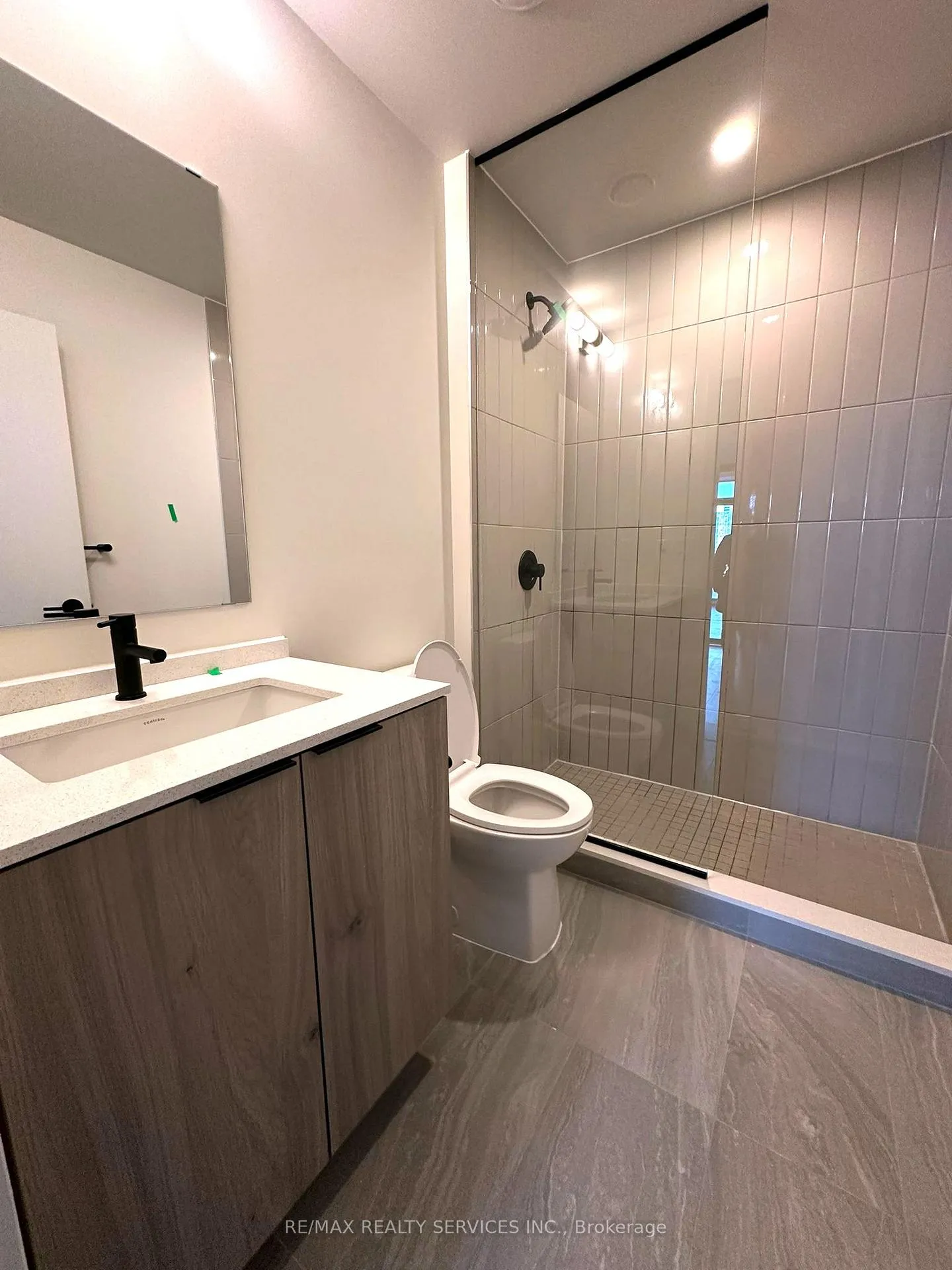 Photo 7 of Unit 414, 181 Sterling Road, Toronto, Dufferin Grove — HOMEH