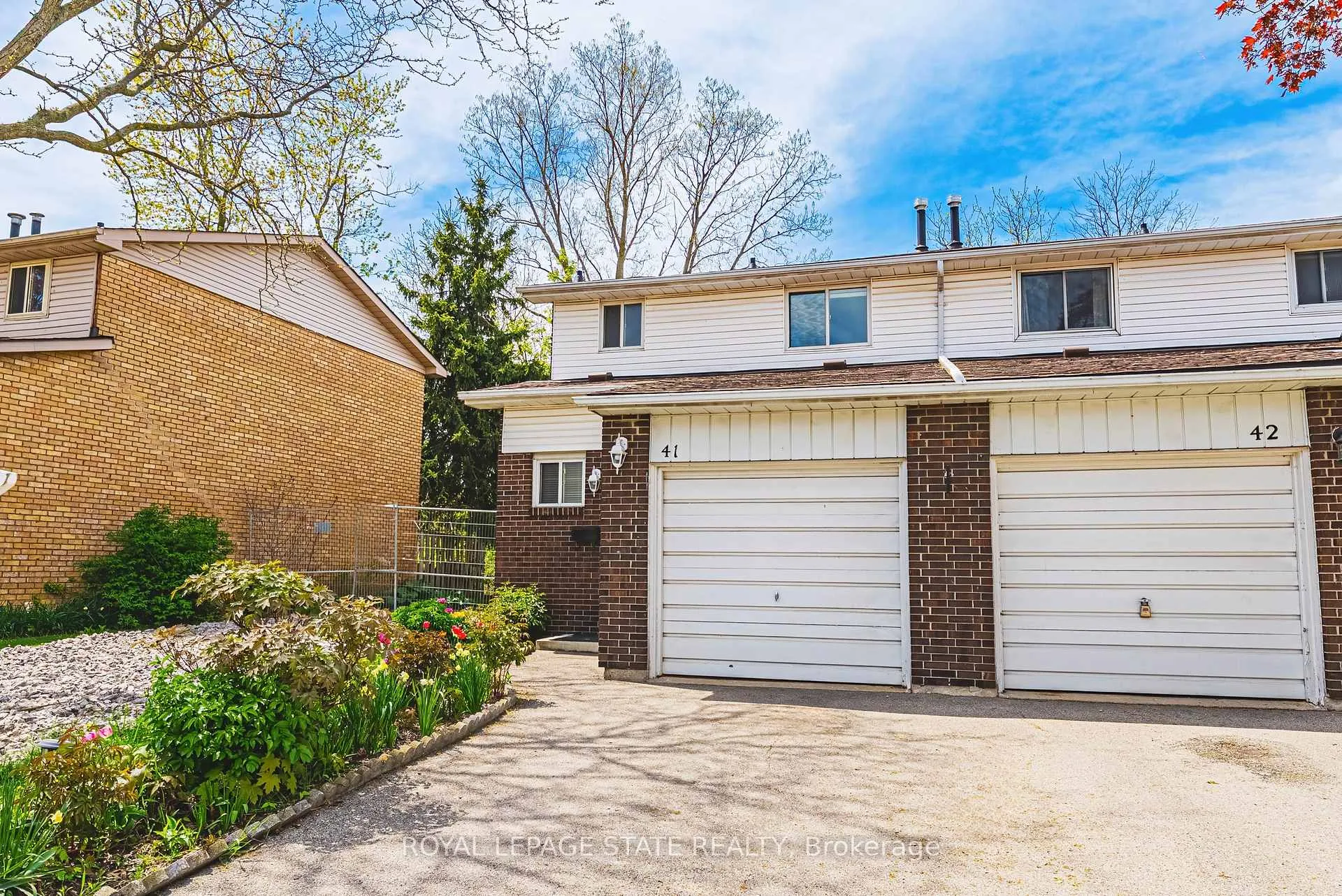 Photo 3 of Unit 41, 100 Quigley Road, Hamilton, Vincent — HOMEH