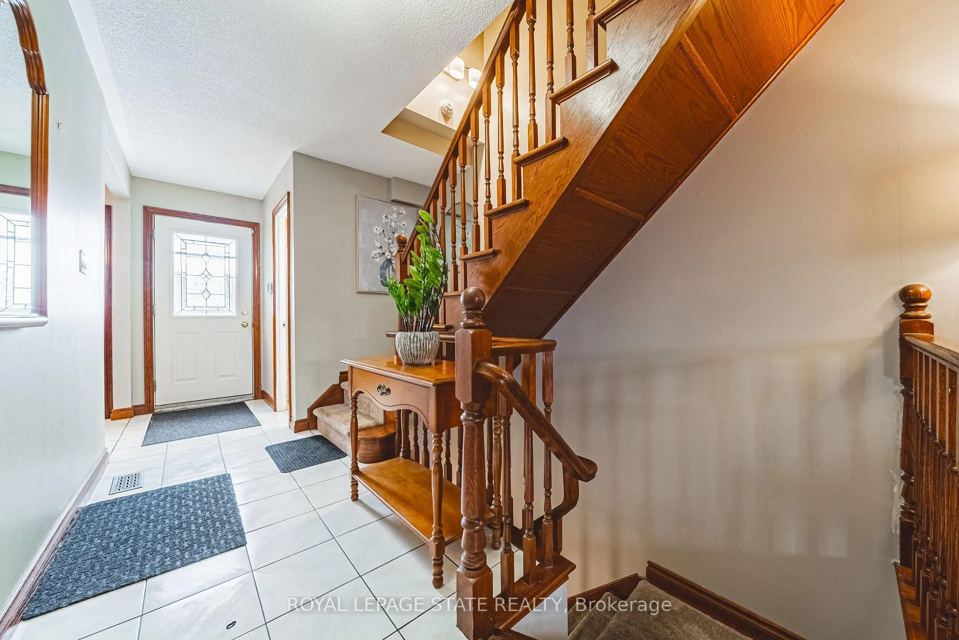 Photo 5 of Unit 41, 100 Quigley Road, Hamilton, Vincent — HOMEH